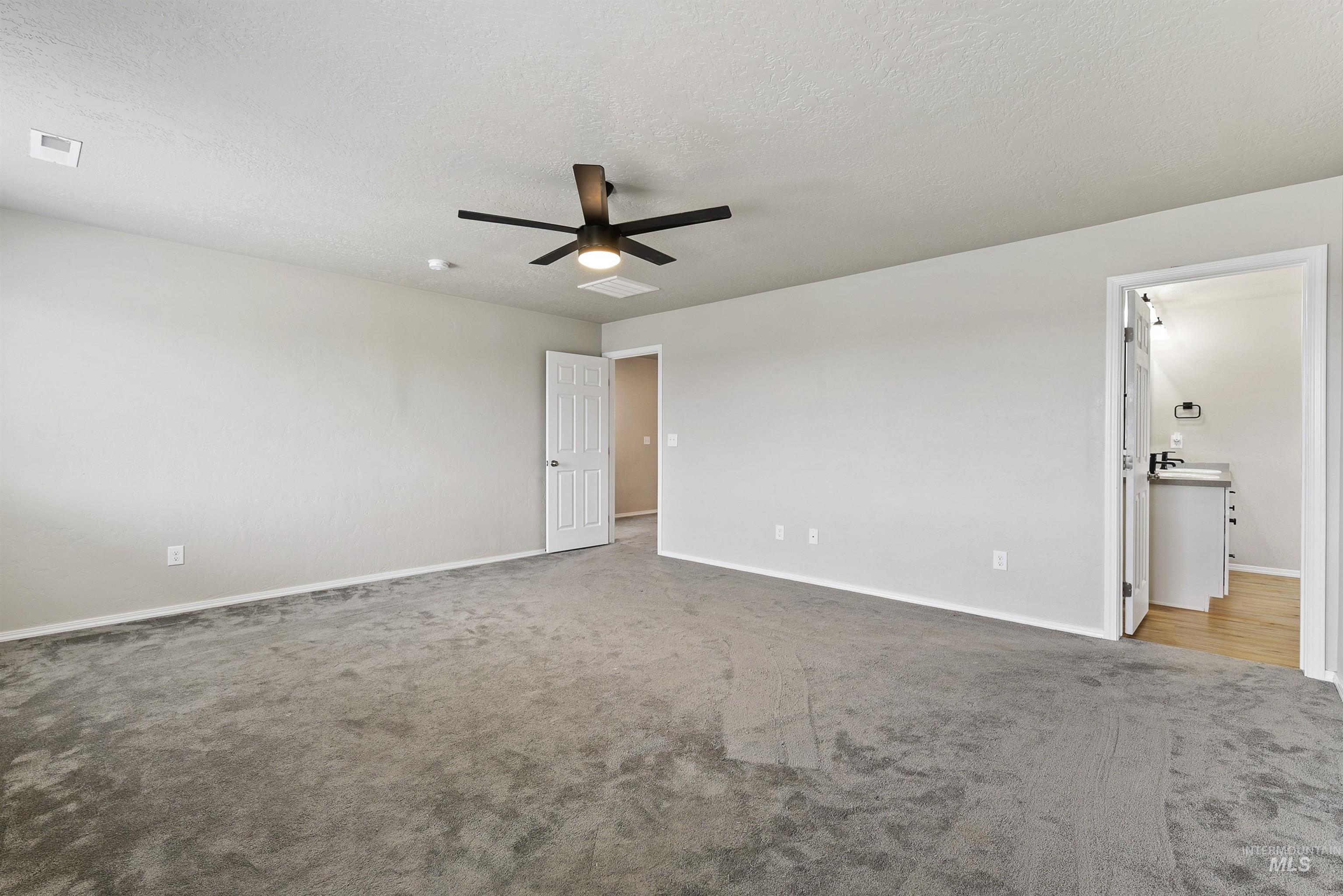 13178 S Wind River Ave Property Photo 15