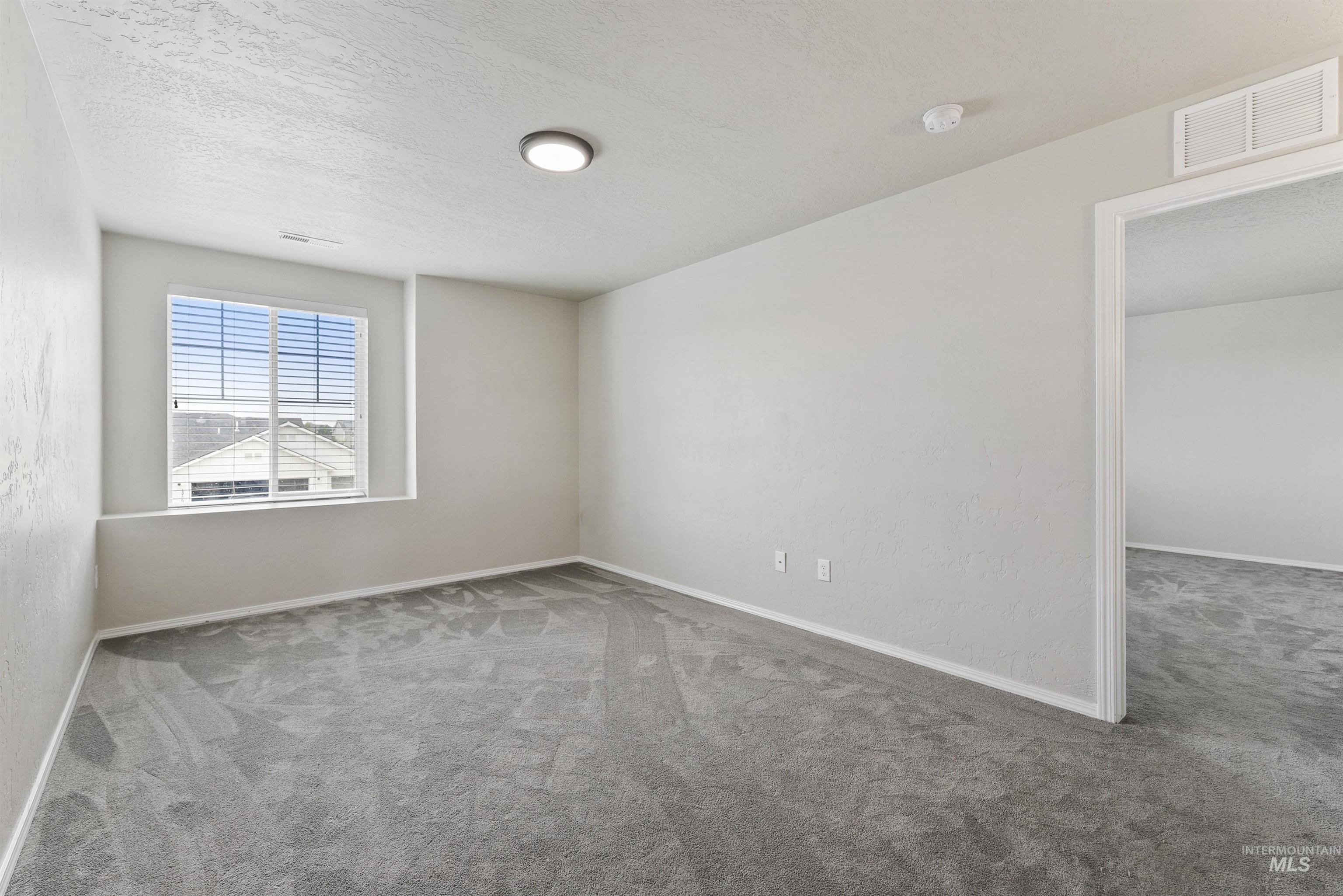 13178 S Wind River Ave Property Photo 19