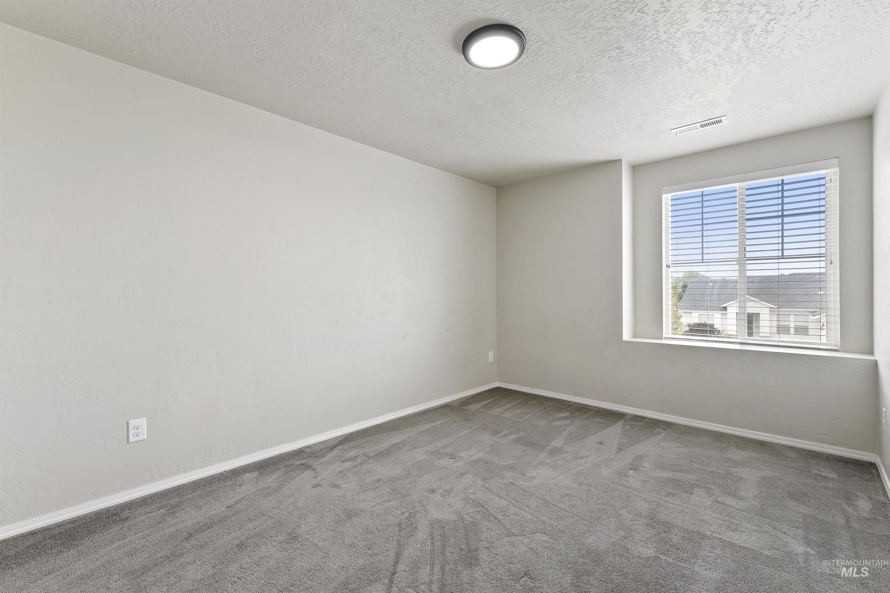 13178 S Wind River Ave Property Photo 21