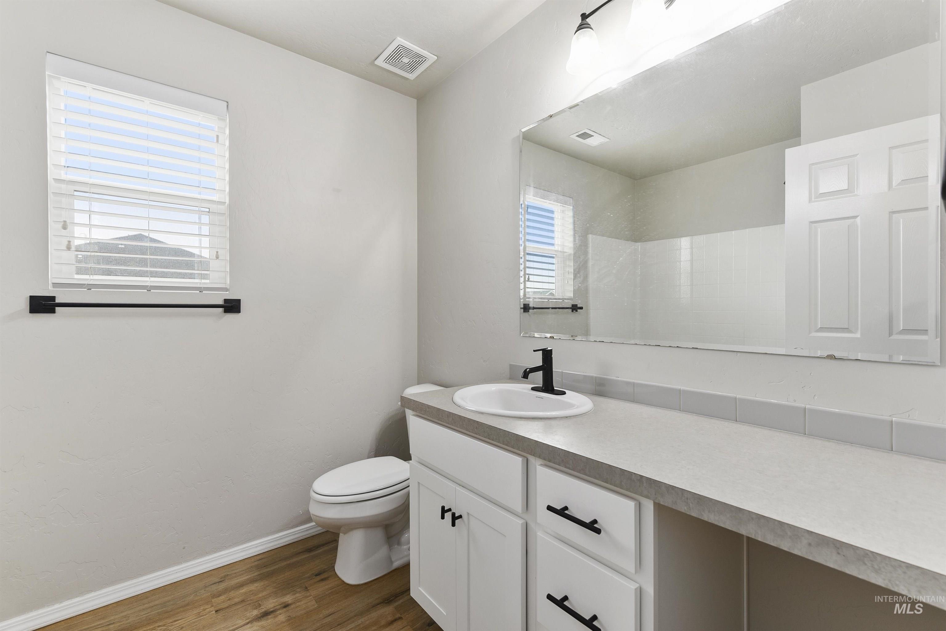13178 S Wind River Ave Property Photo 22