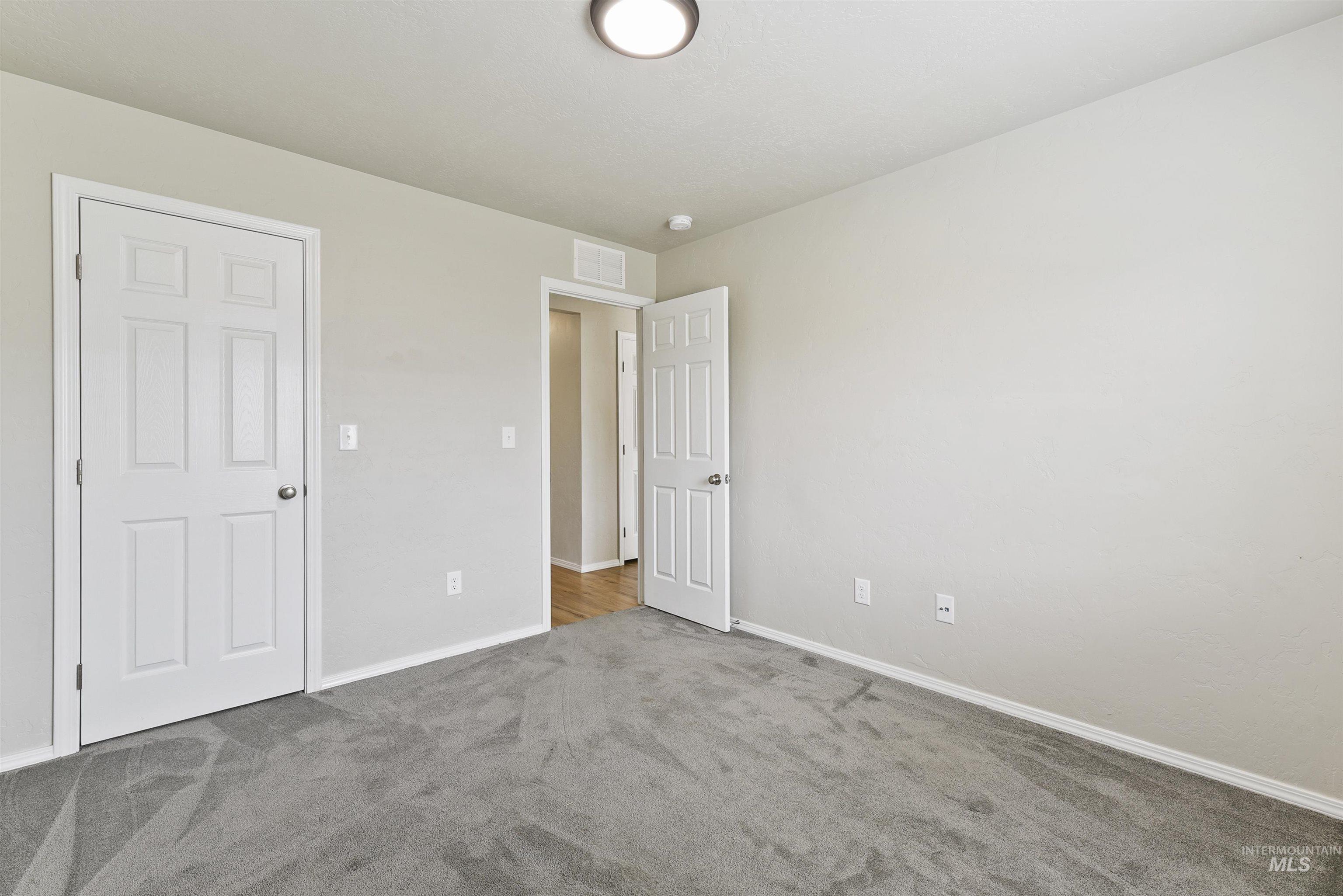 13178 S Wind River Ave Property Photo 23