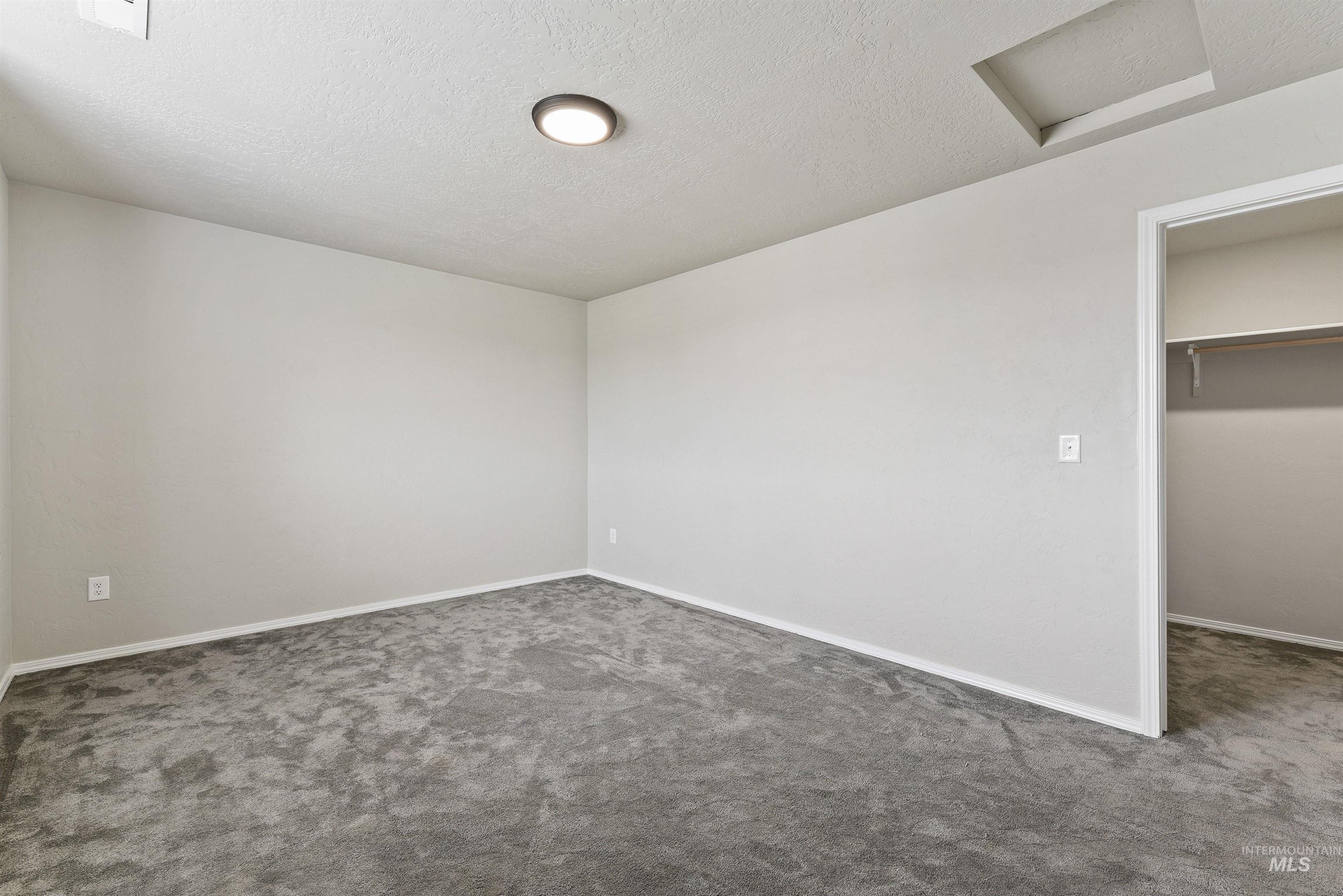 13178 S Wind River Ave Property Photo 28