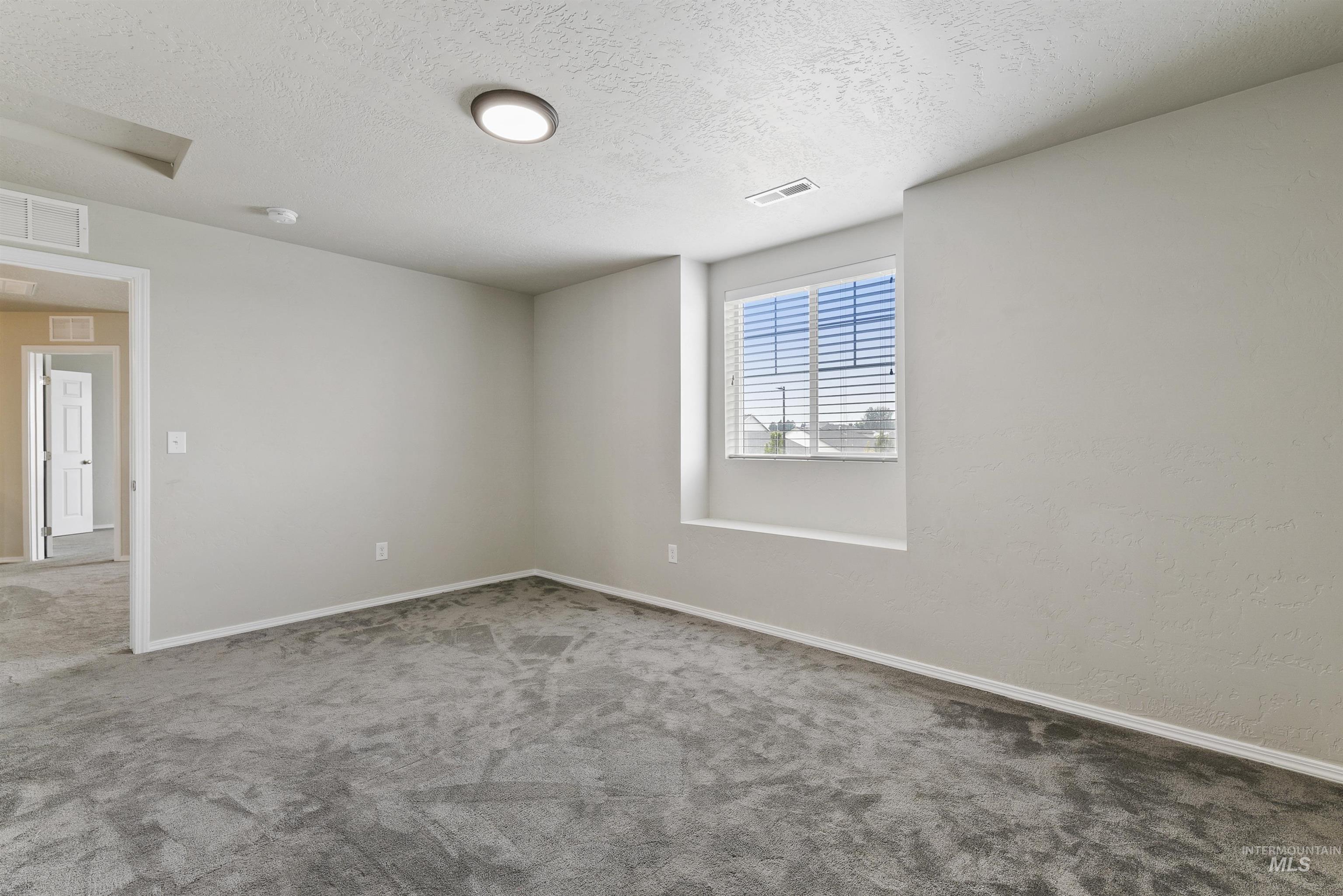 13178 S Wind River Ave Property Photo 28
