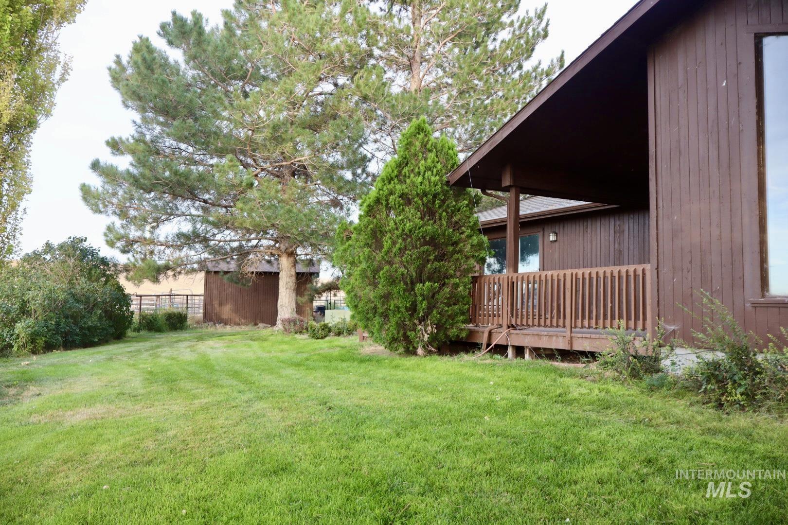 151 E 5600 N Property Photo 13