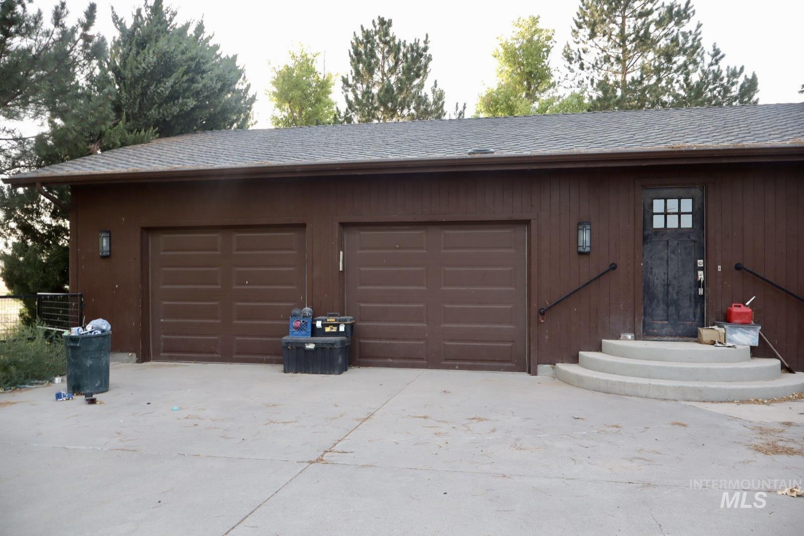 151 E 5600 N Property Photo 20