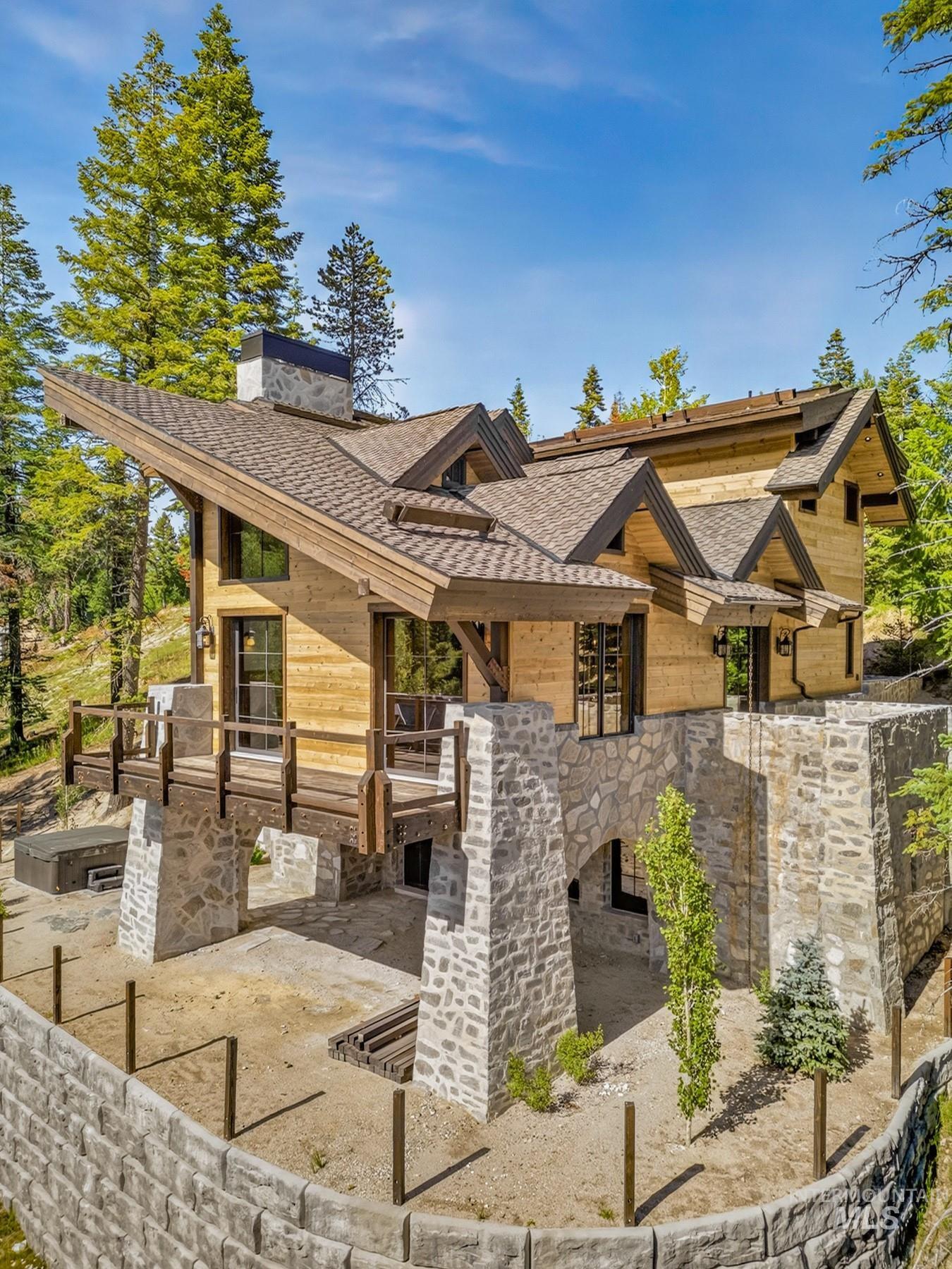 25 Haystack Court Property Photo 2