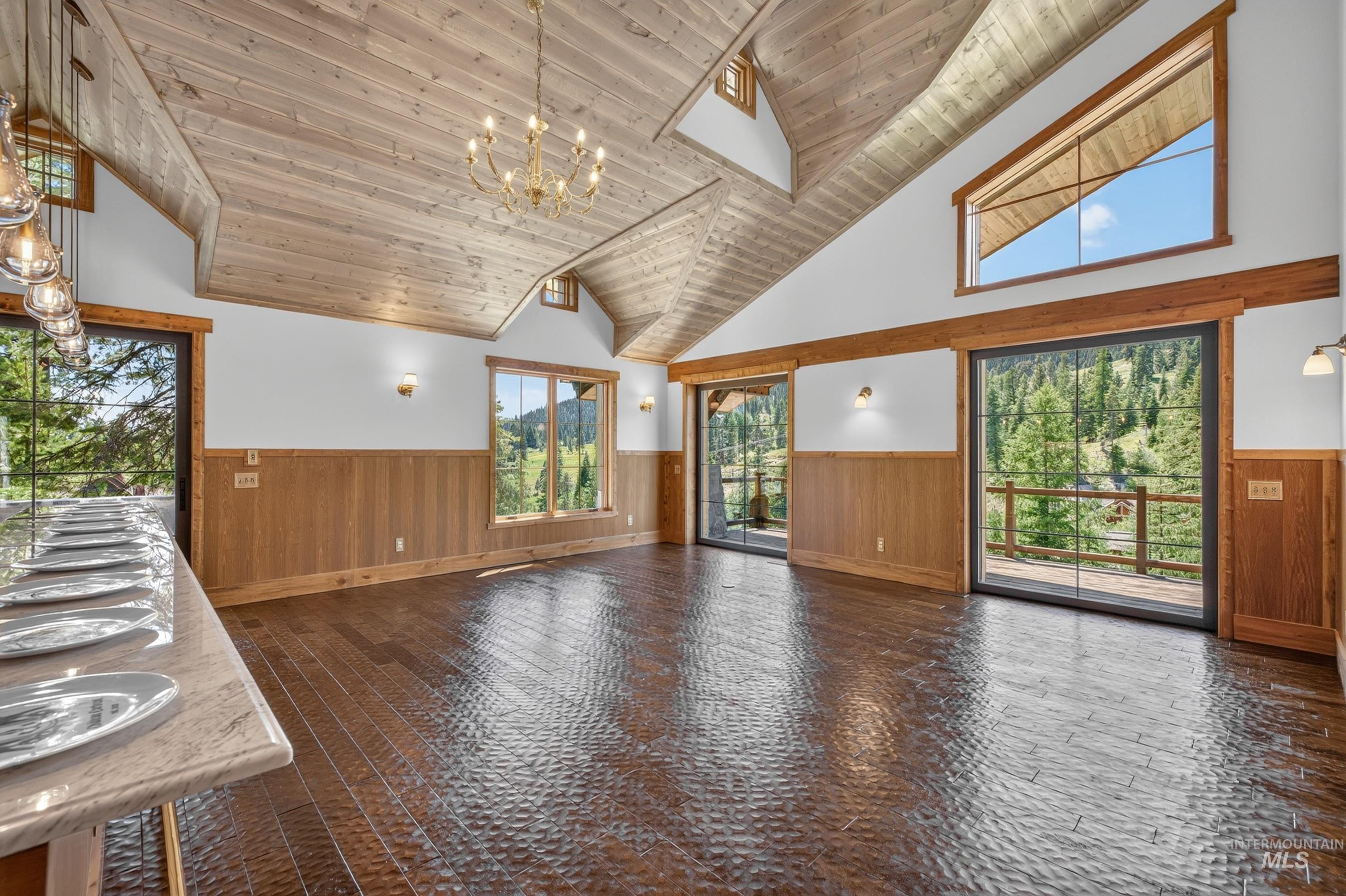 25 Haystack Court Property Photo 6