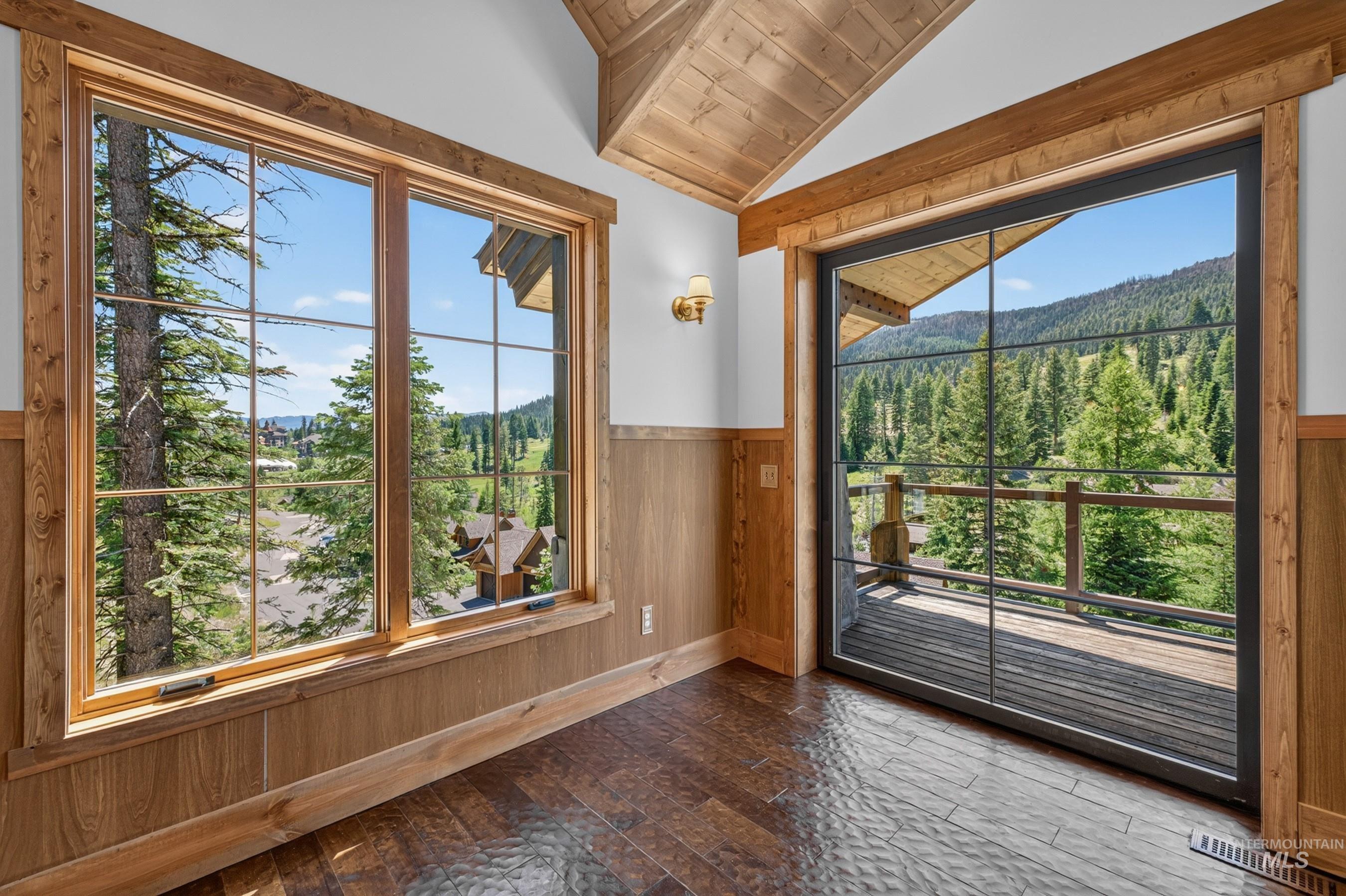 25 Haystack Court Property Photo 16