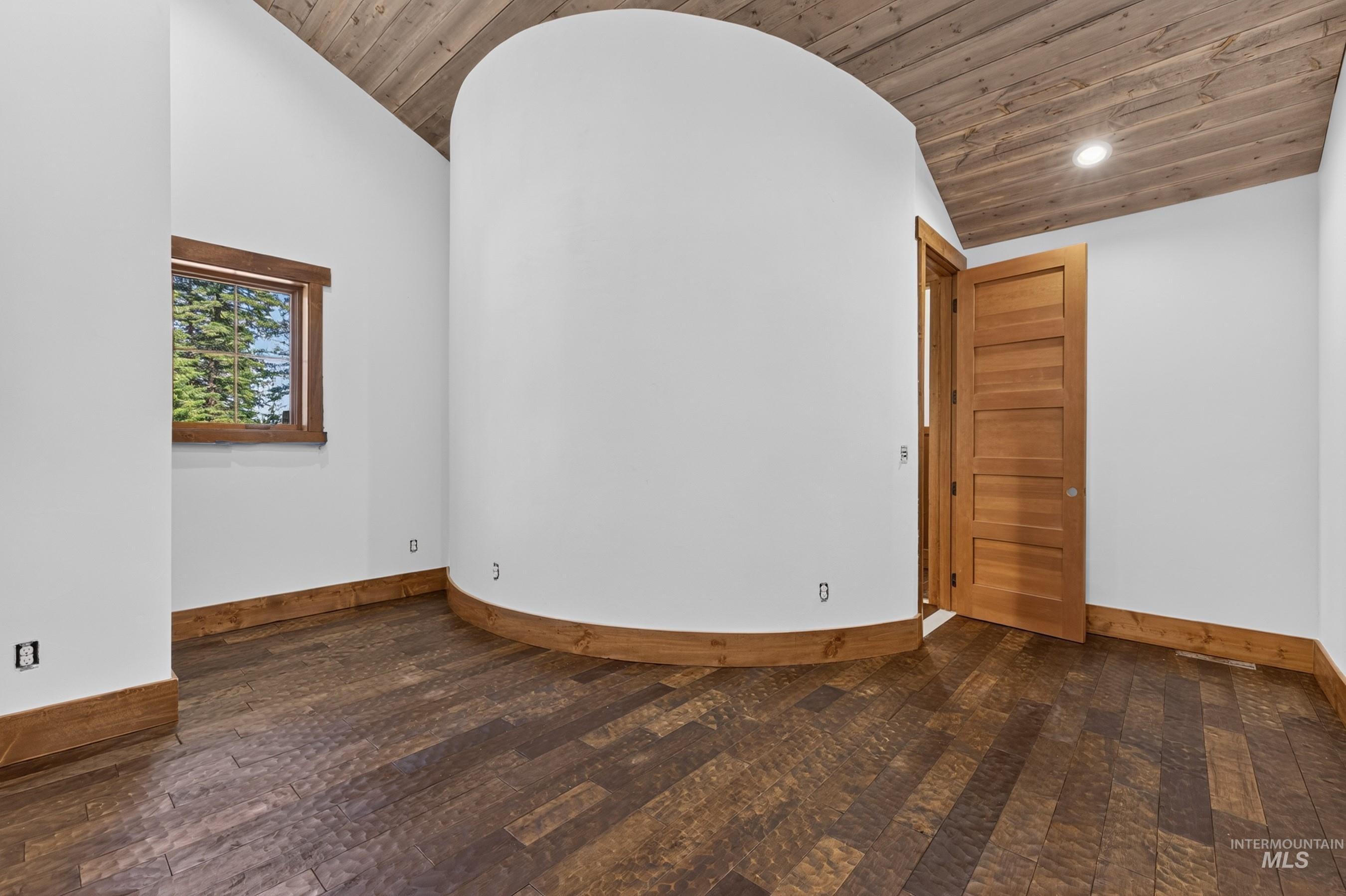 25 Haystack Court Property Photo 33