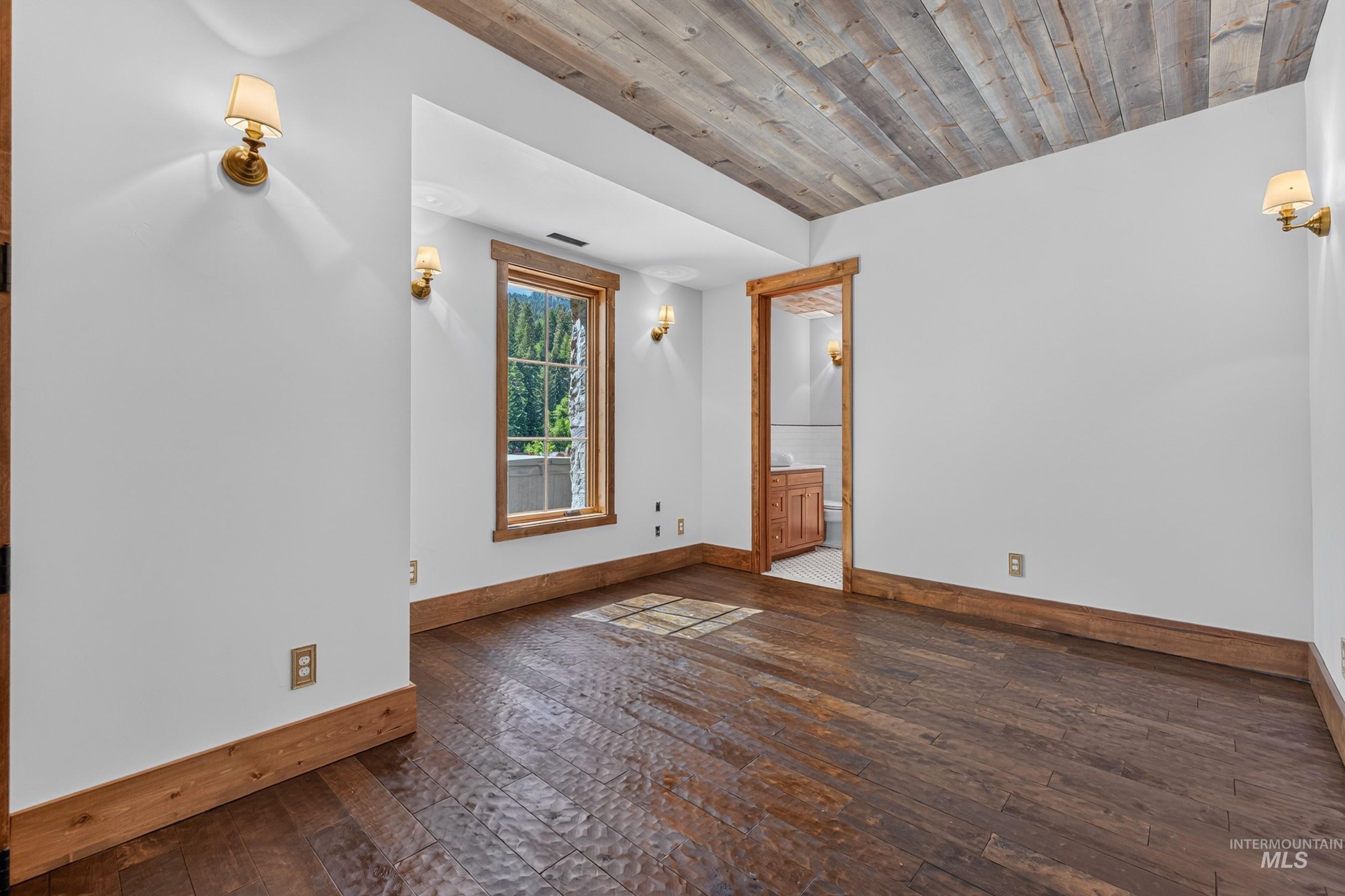 25 Haystack Court Property Photo 43
