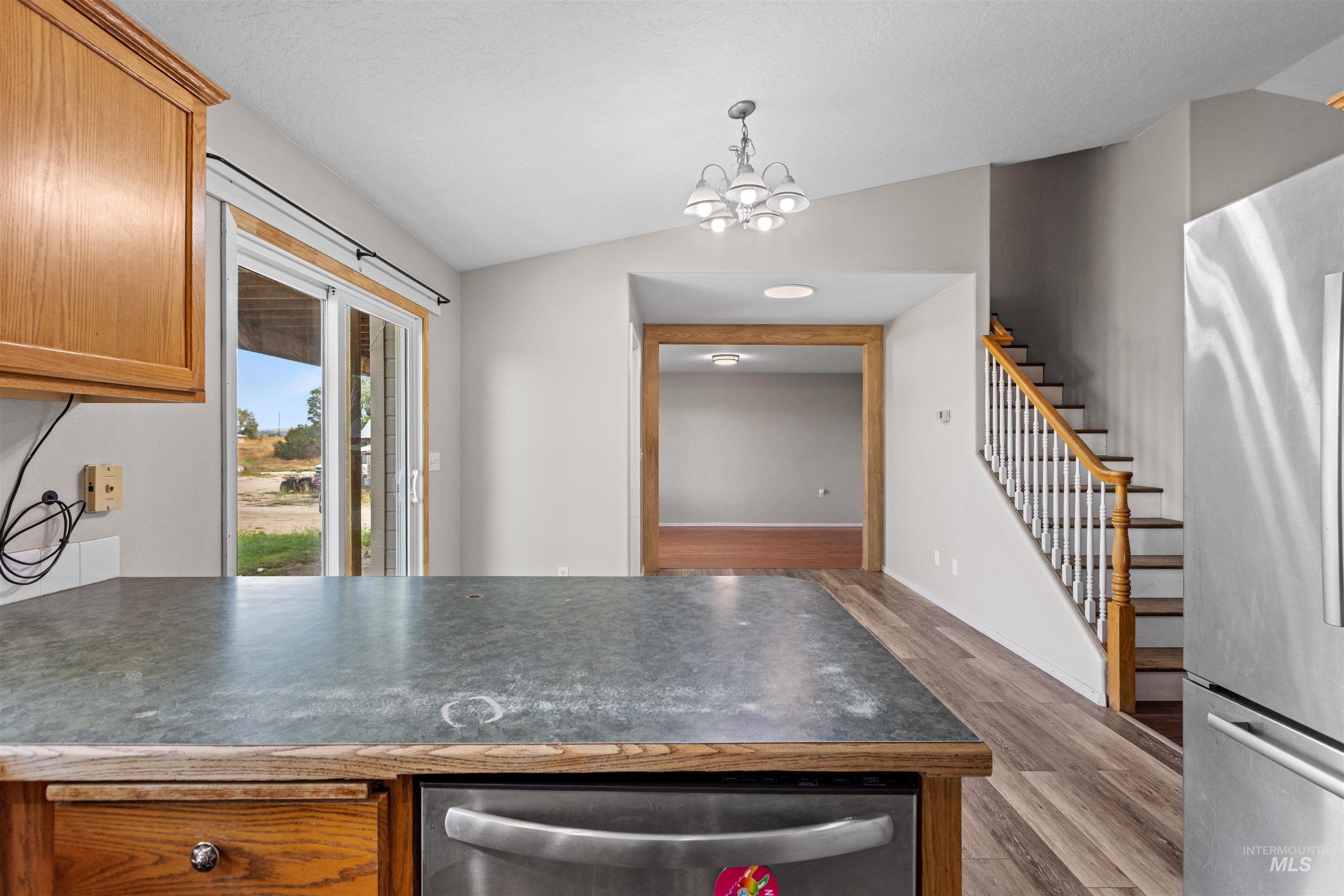 5794 Thompson Rd Property Photo 15