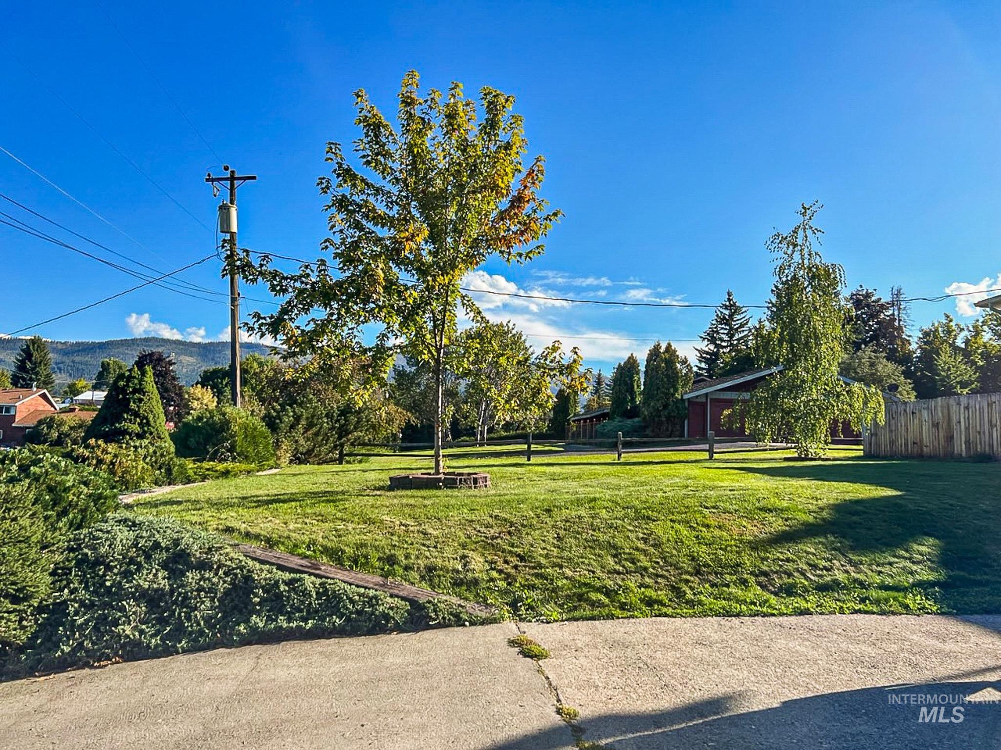 916 S Idaho Ave Property Photo 33