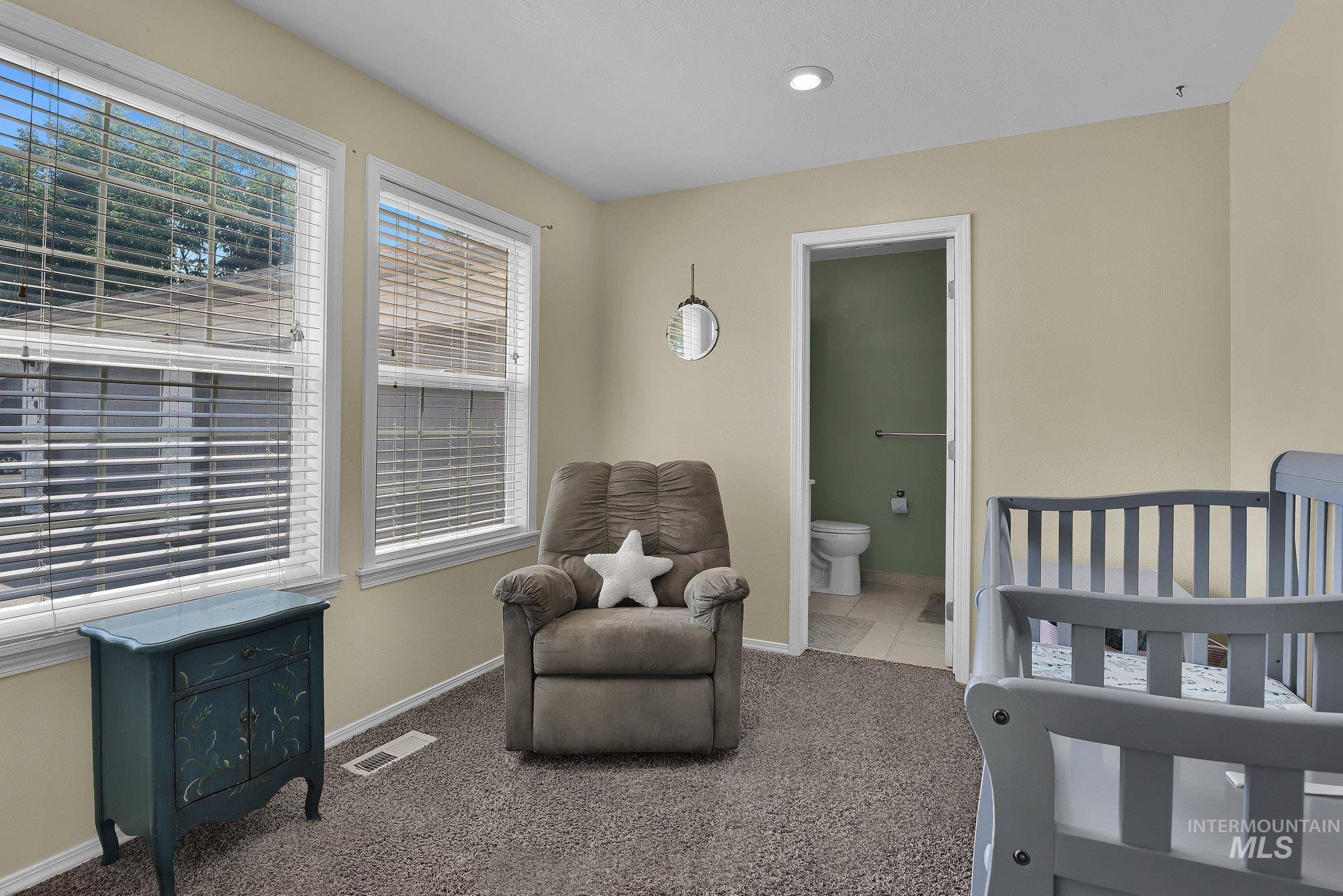 492 E Addeson St. Property Photo 29