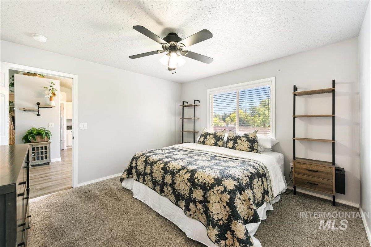 3309 Robinhood Loop Property Photo 20