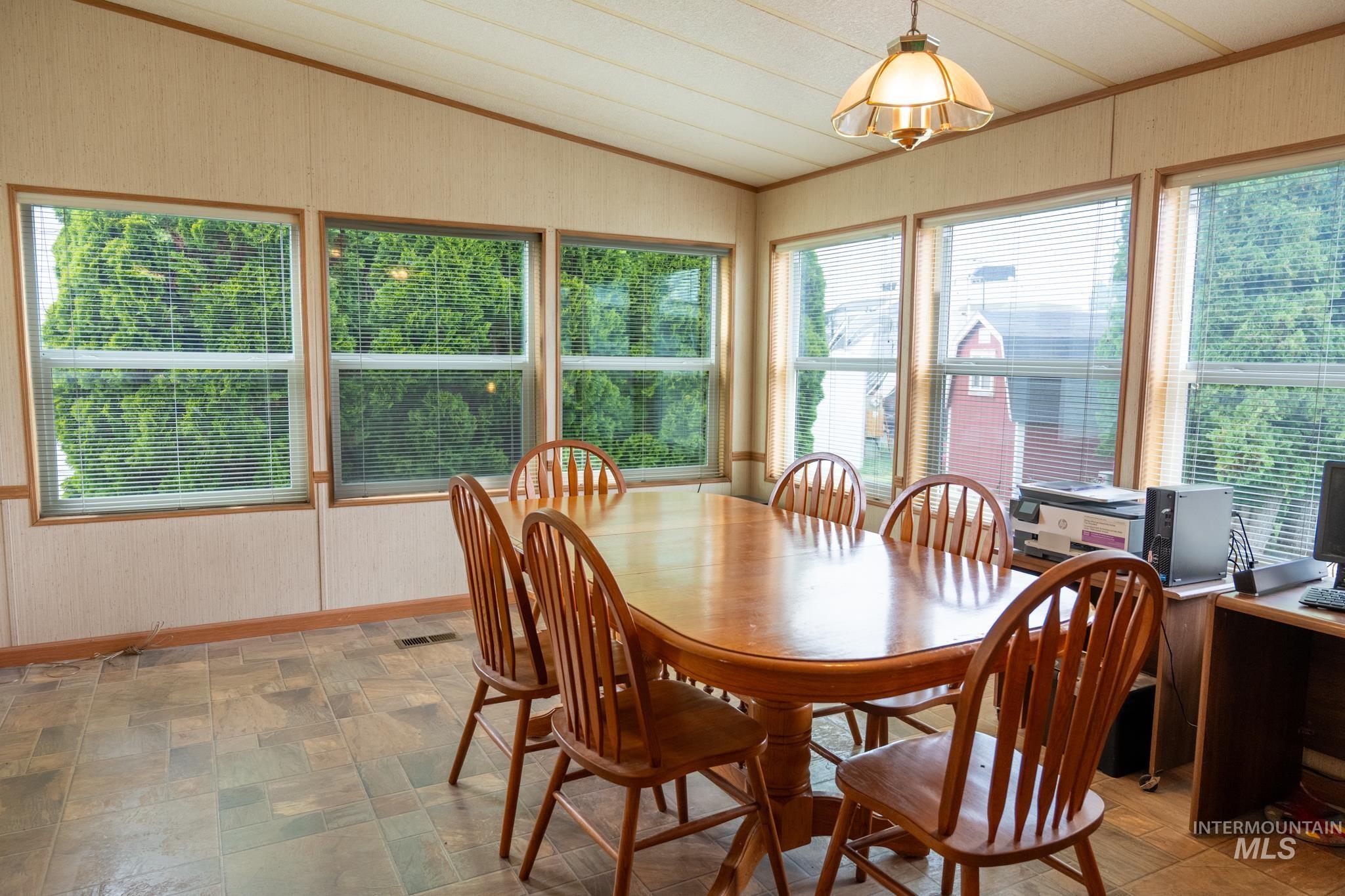 75 Winegar Property Photo 6