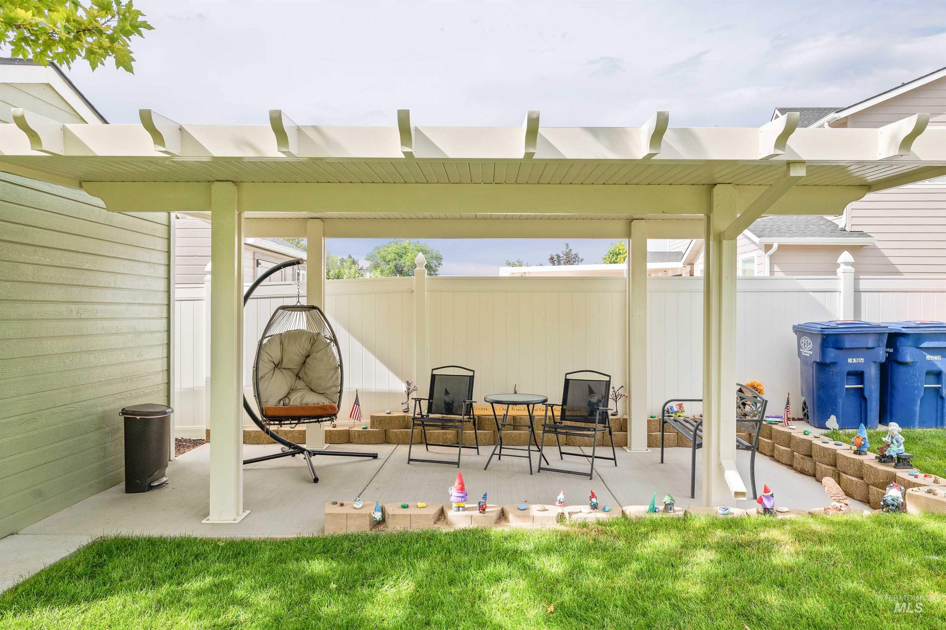 2051 Blue Sky Lane Property Photo 35