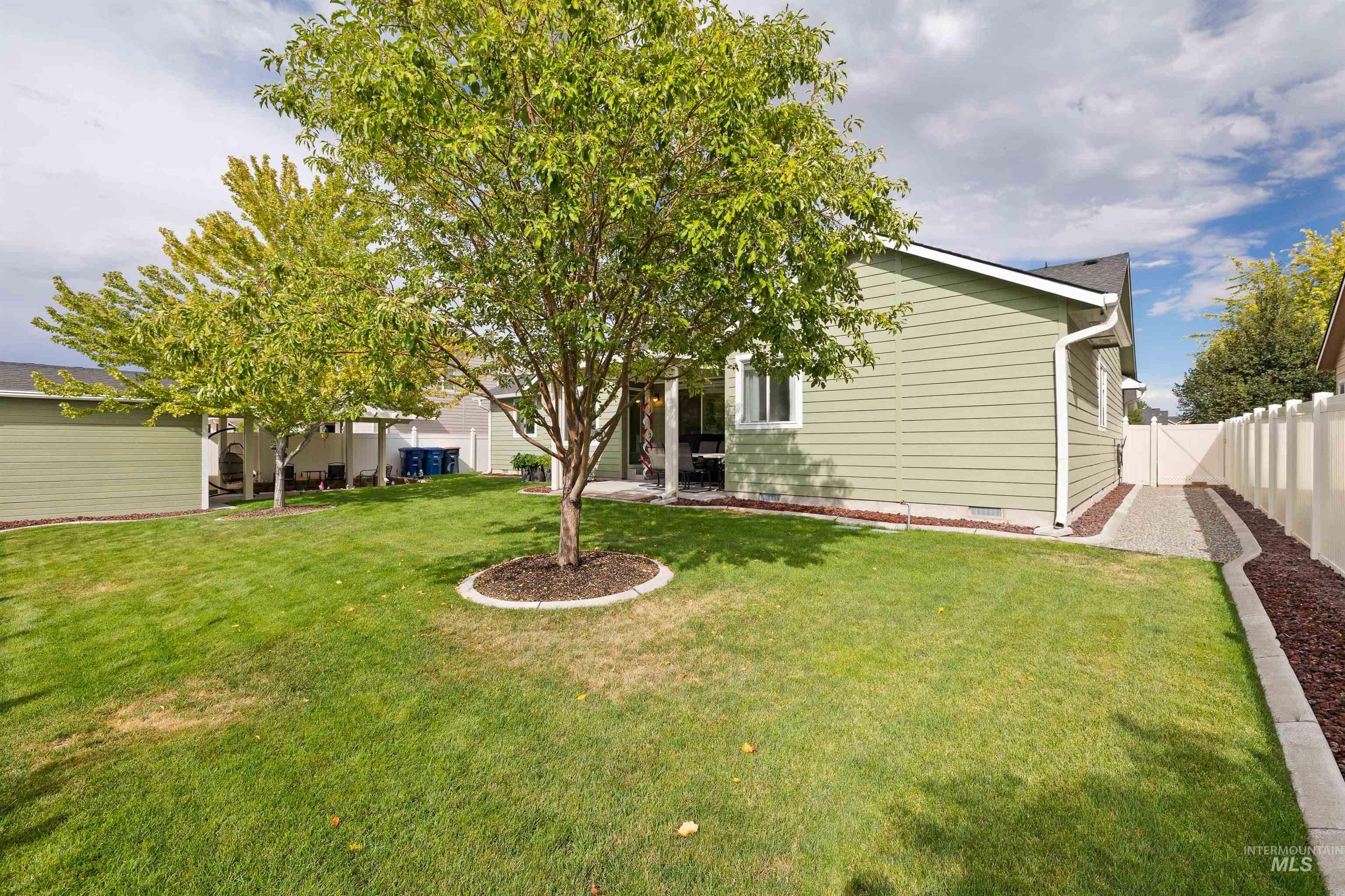 2051 Blue Sky Lane Property Photo 39