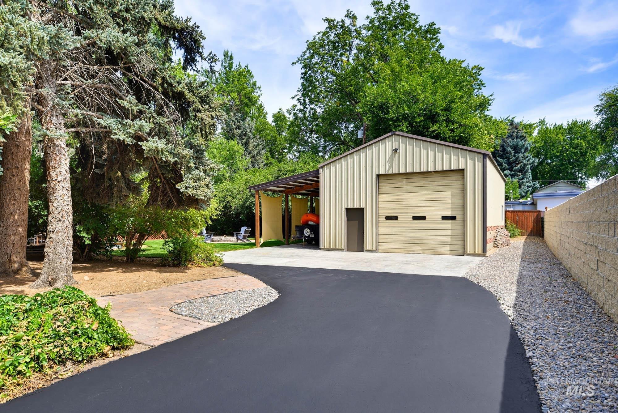 1504 S Shoshone St Property Photo 44