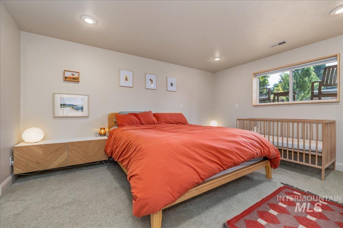 2705 S Inverness Way Property Photo 22