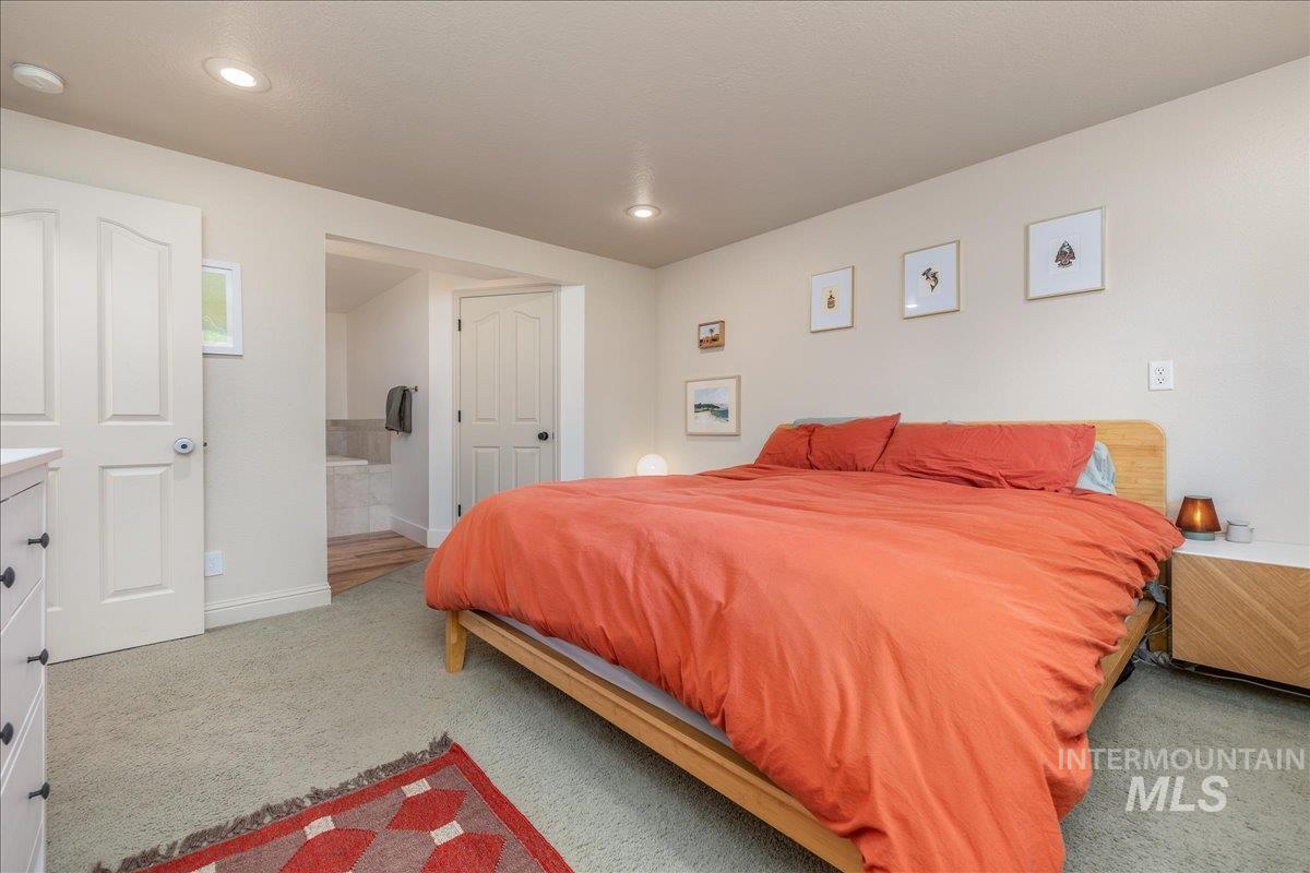 2705 S Inverness Way Property Photo 23
