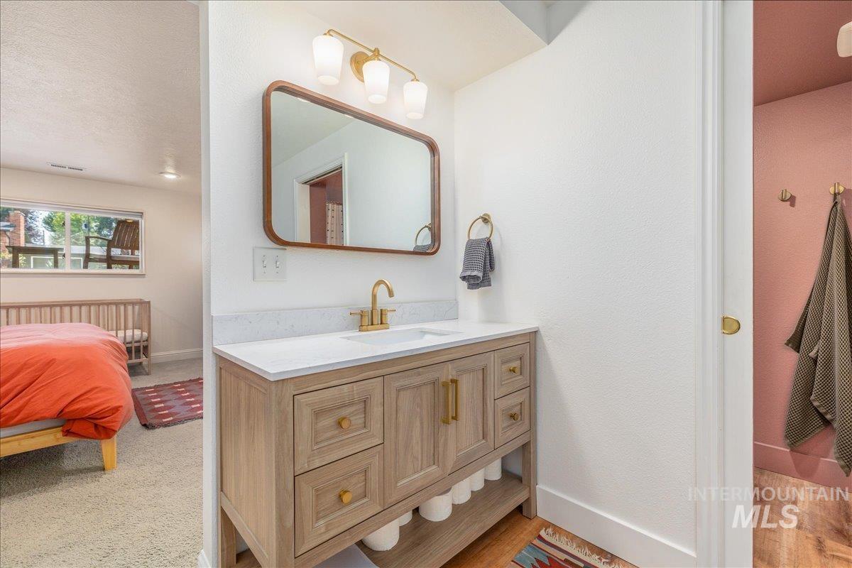 2705 S Inverness Way Property Photo 26