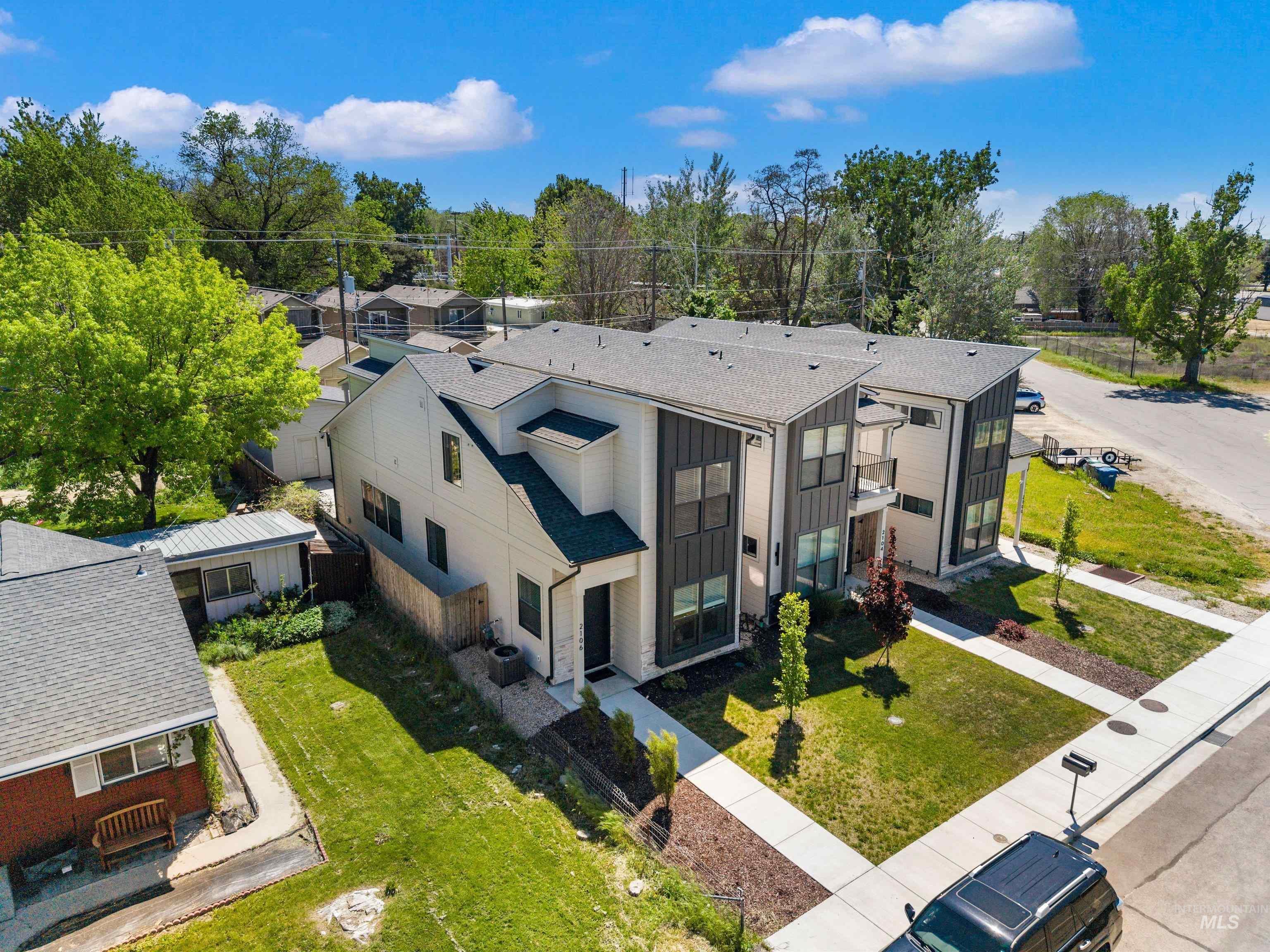 2106 N 35th Street Property Photo 1