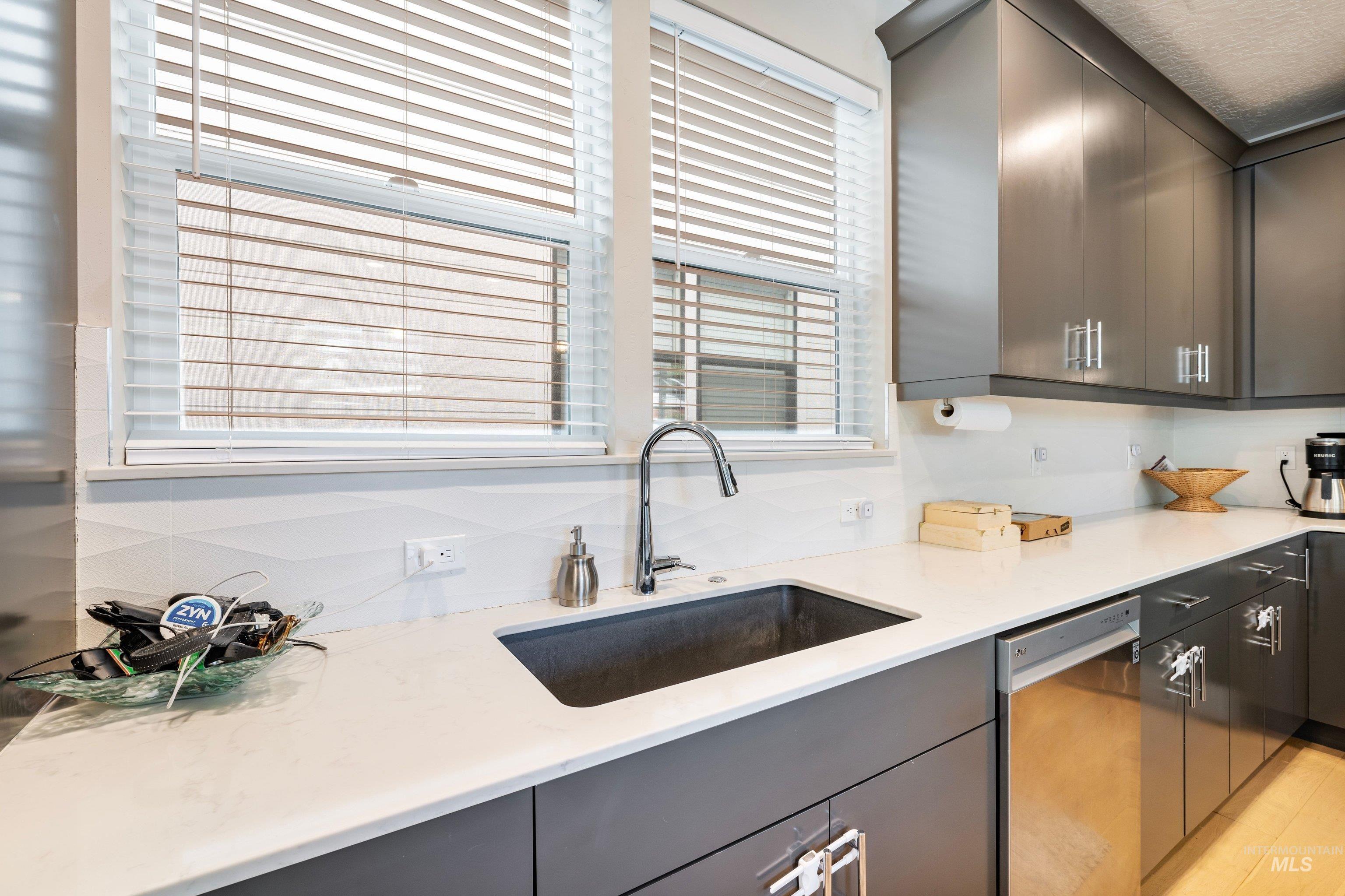 2106 N 35th Street Property Photo 5