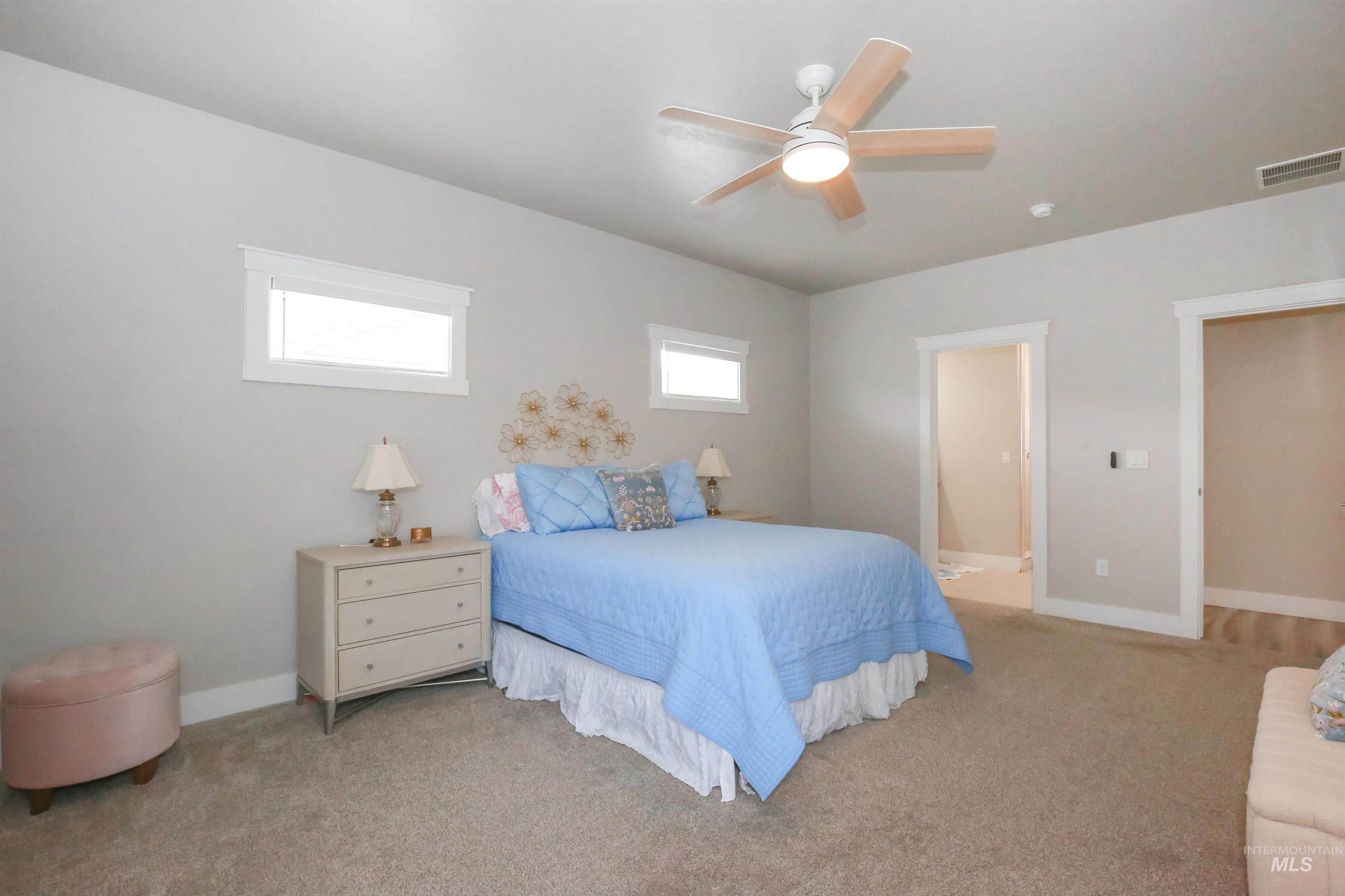 1315 Cantebria Way Property Photo 22