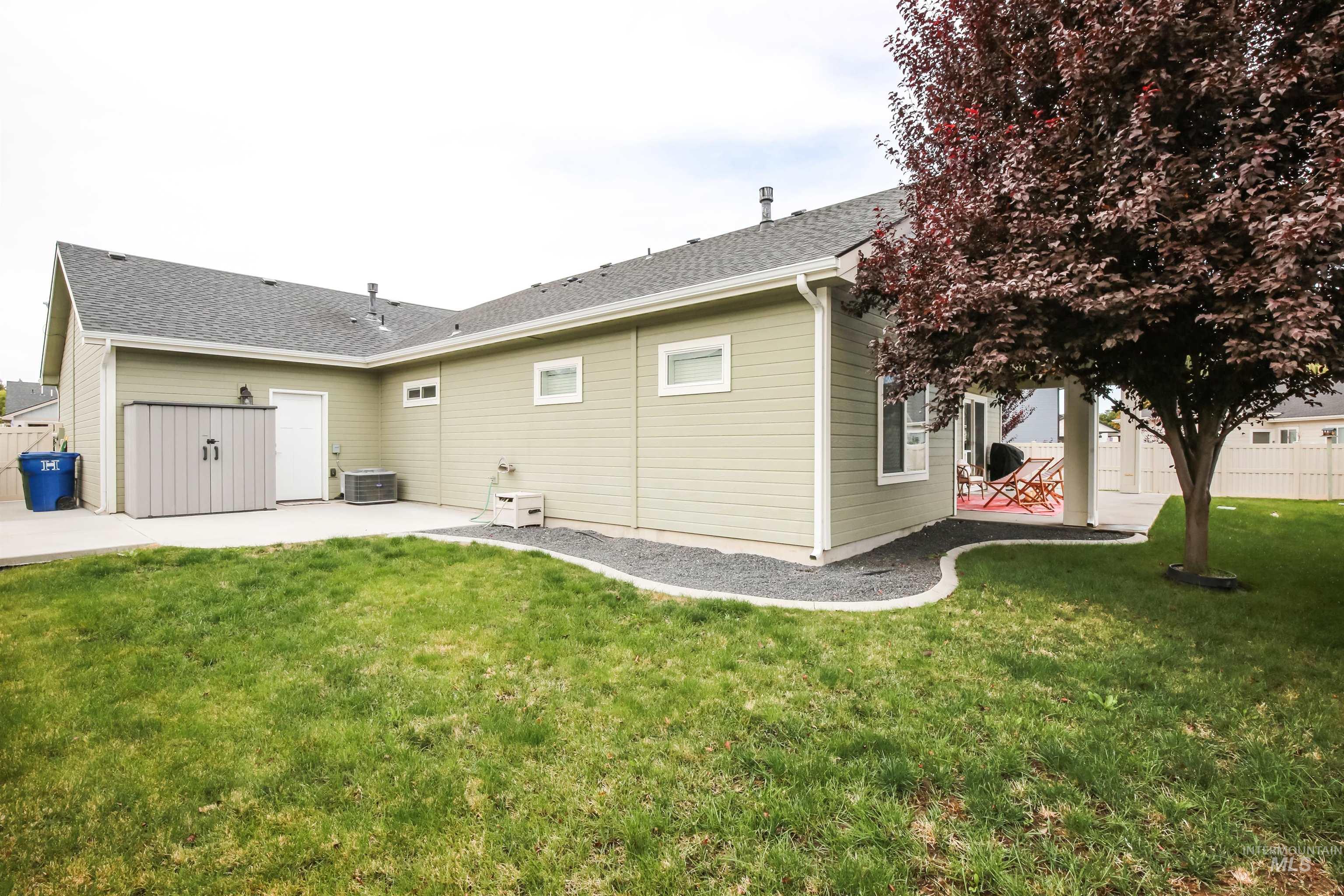 1315 Cantebria Way Property Photo 31