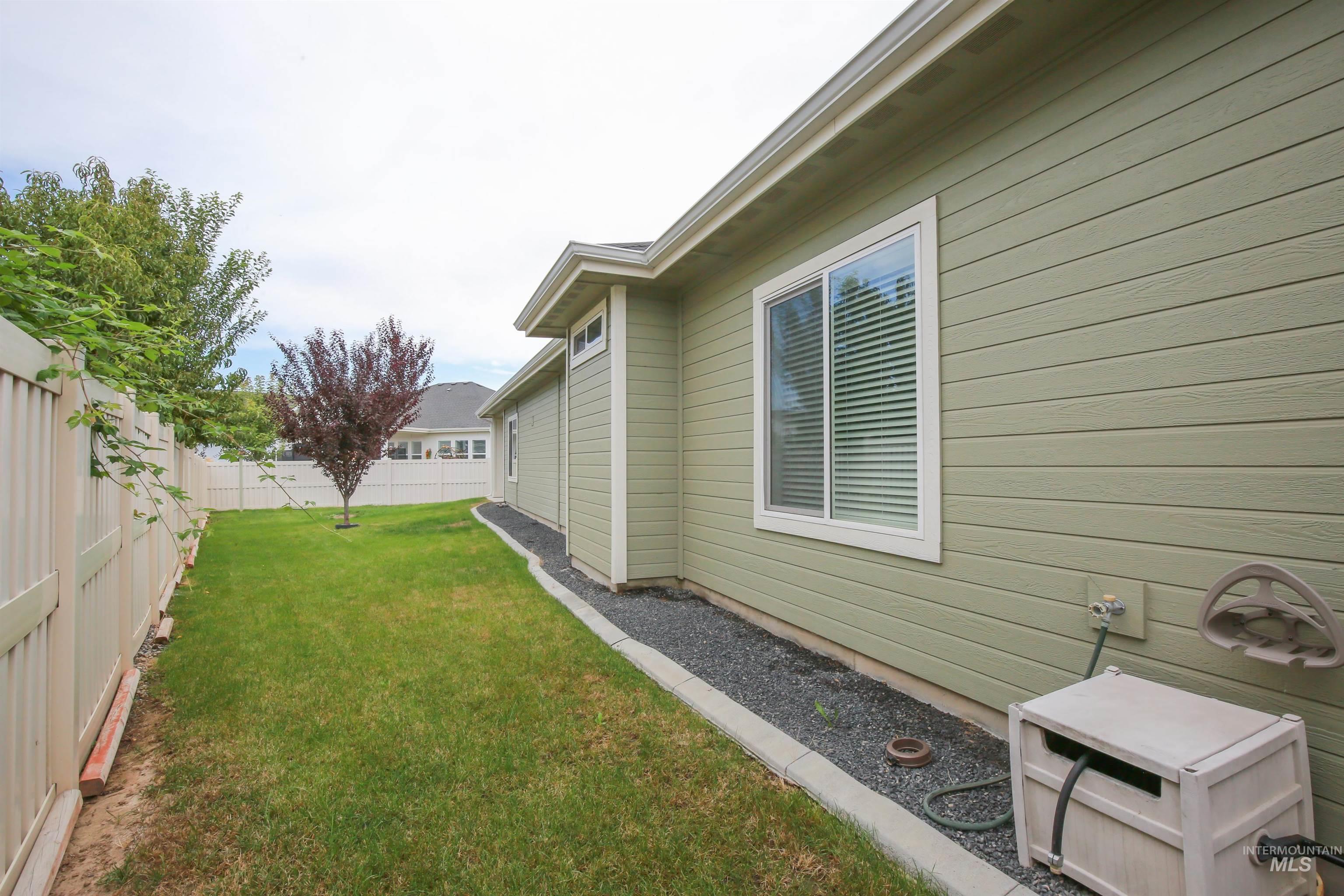 1315 Cantebria Way Property Photo 38