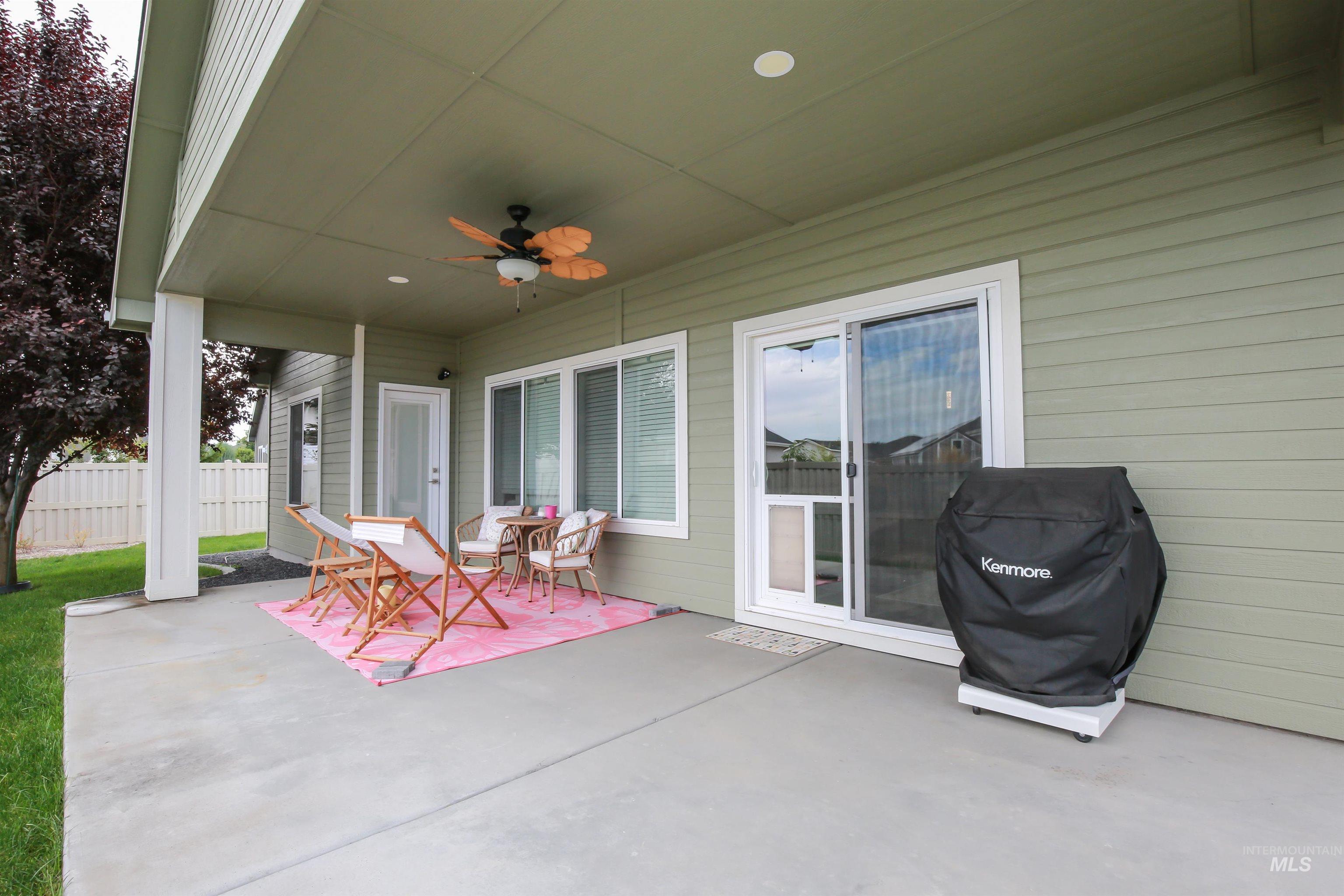 1315 Cantebria Way Property Photo 39