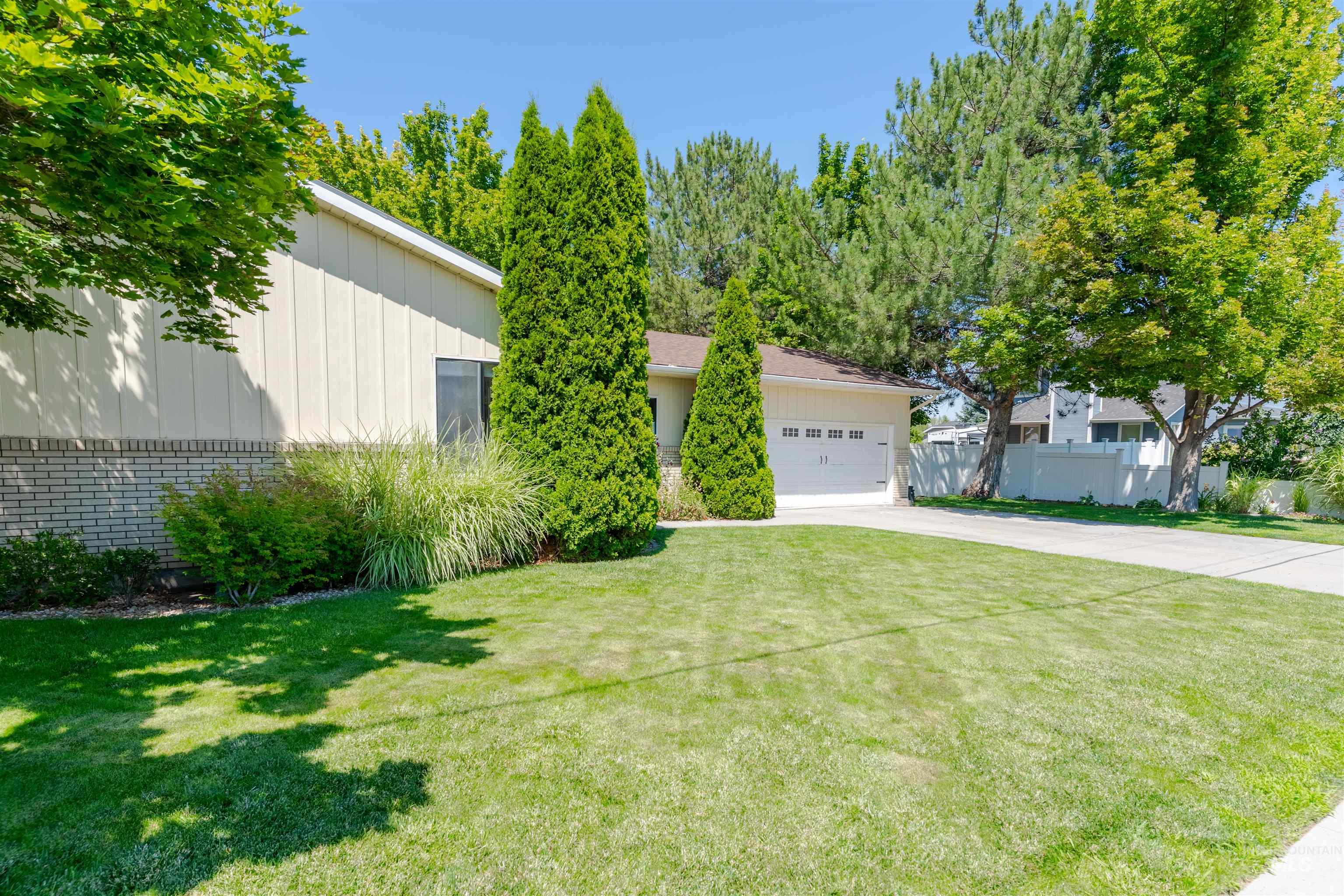2711 Elizabeth Blvd Property Photo 14