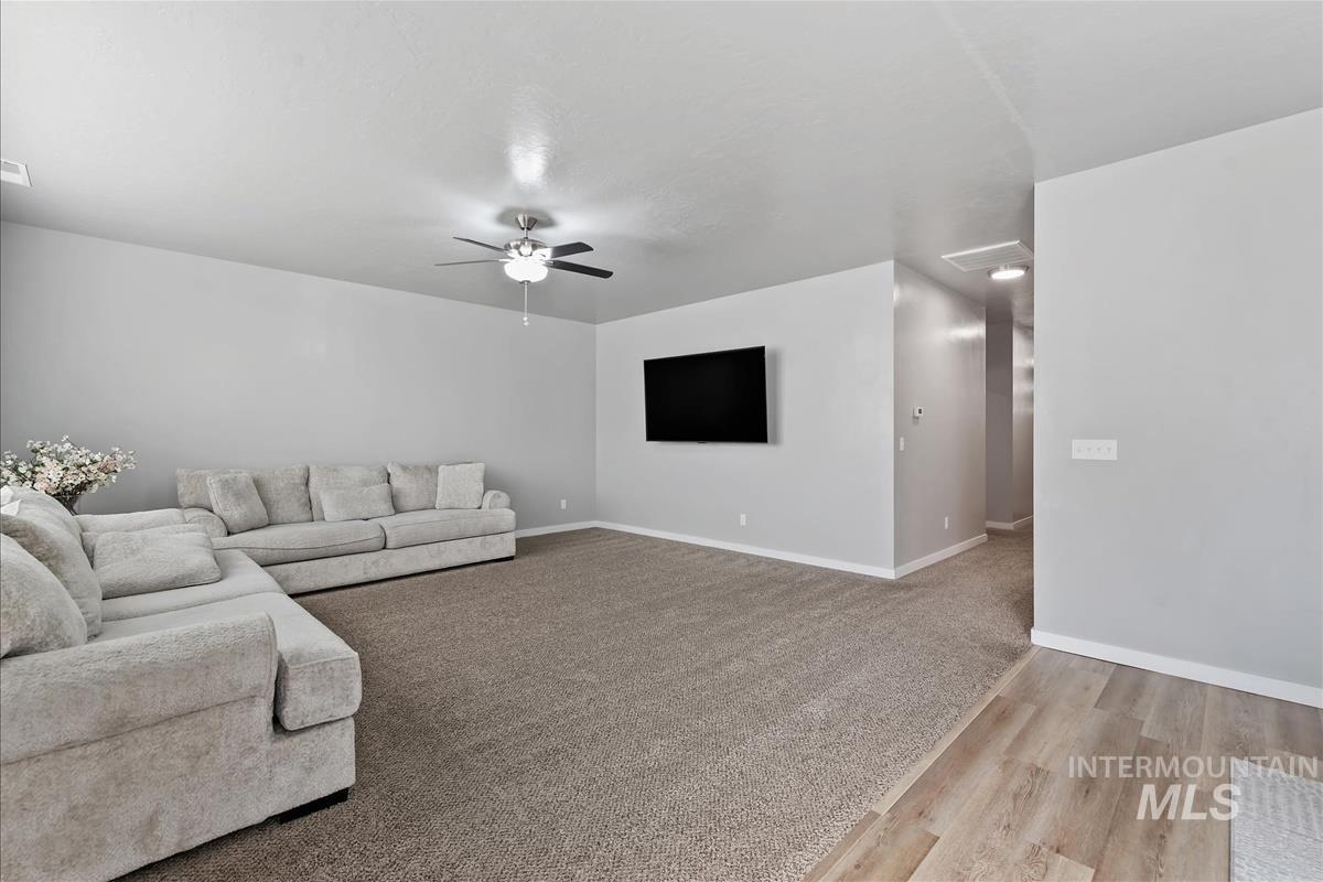 5971 S Chinook Way Property Photo 5