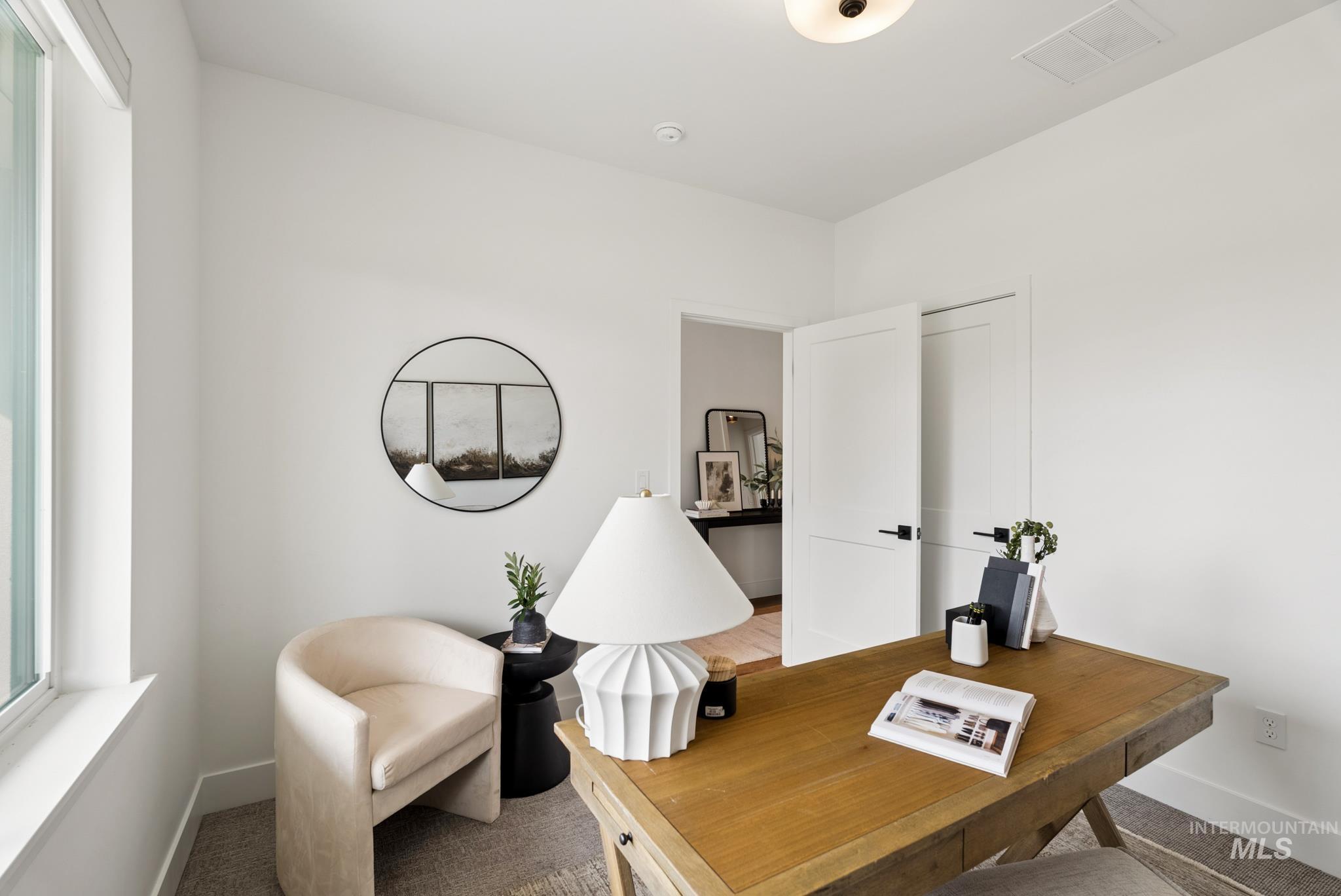 3119 N Lapis Property Photo 8