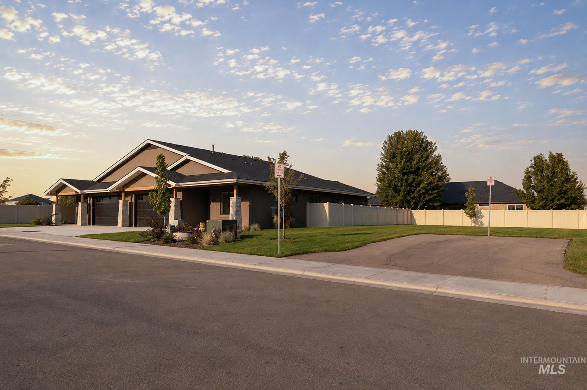 3071 N Lapis Property Photo 42