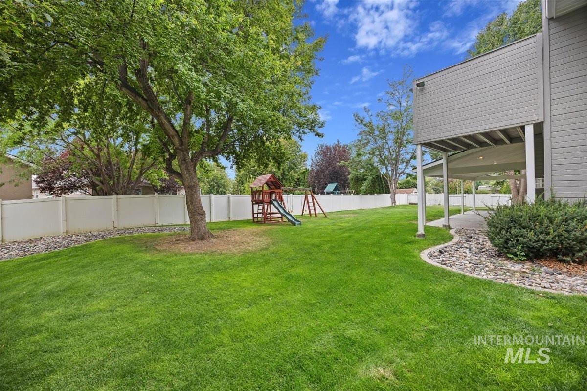 1896 Candleridge Dr Property Photo 47