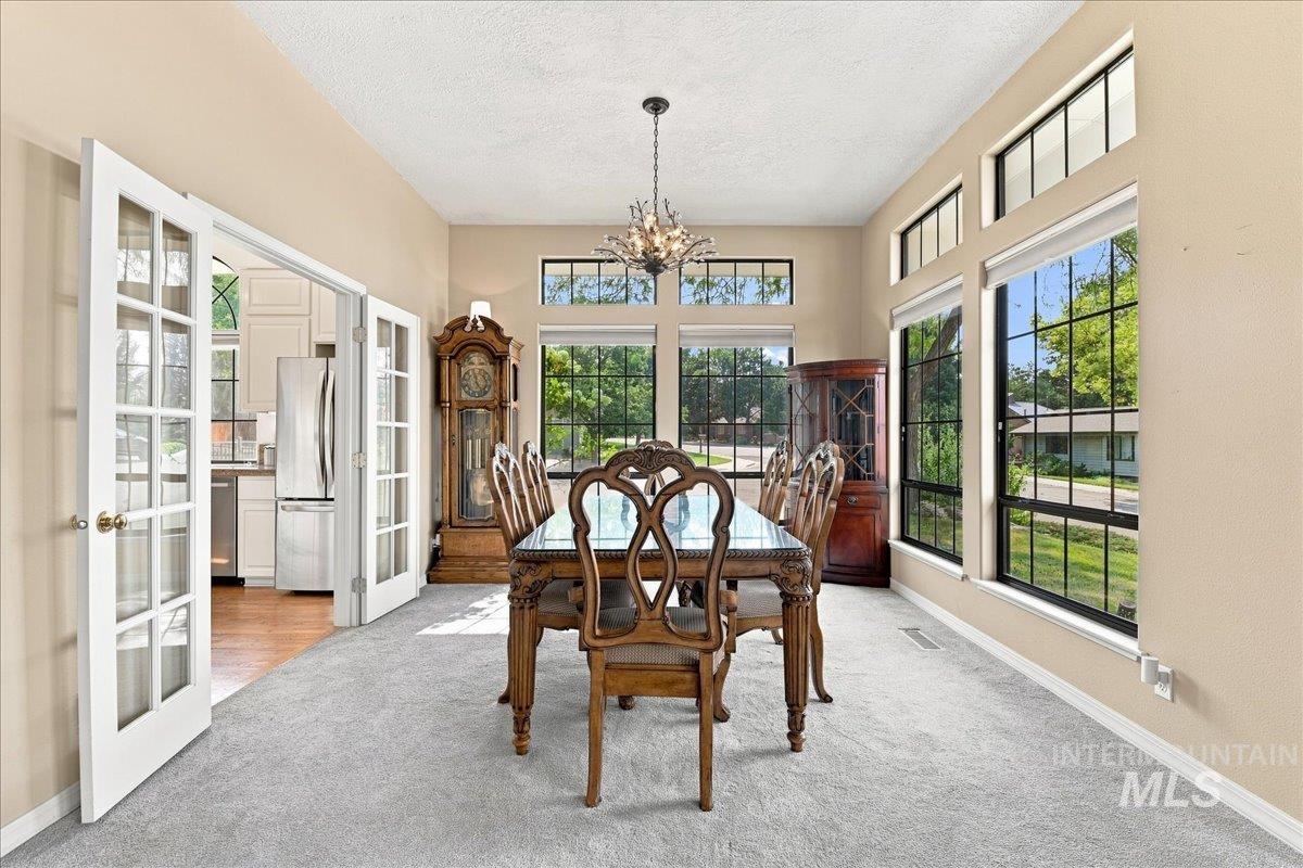 3324 E Boulder Heights Dr Property Photo 10