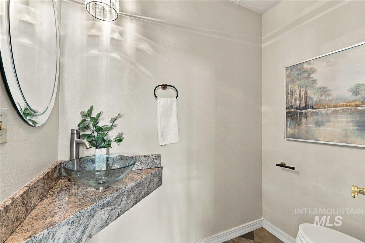 3324 E Boulder Heights Dr Property Photo 28