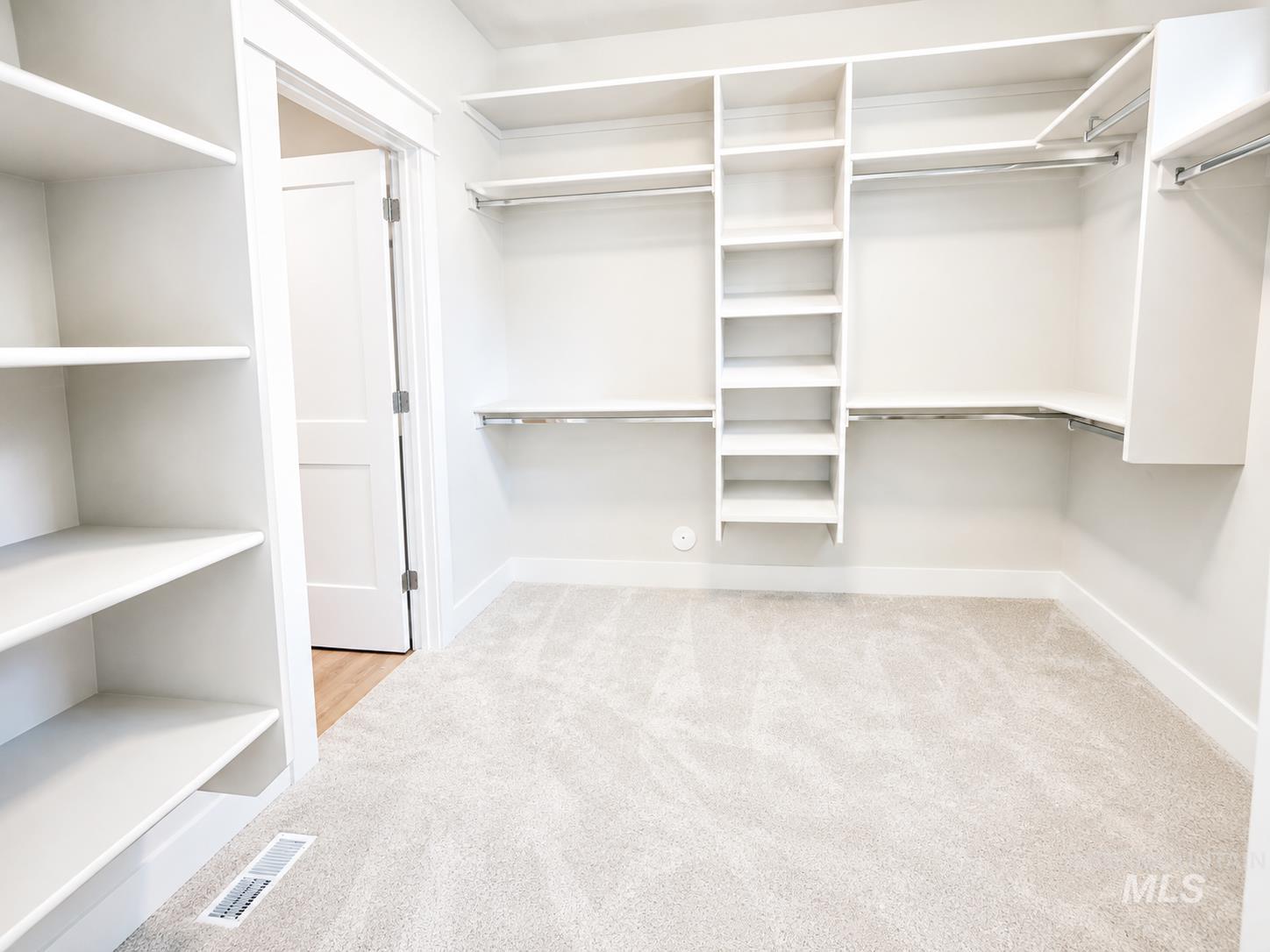 1129 W Recess Way Property Photo 15