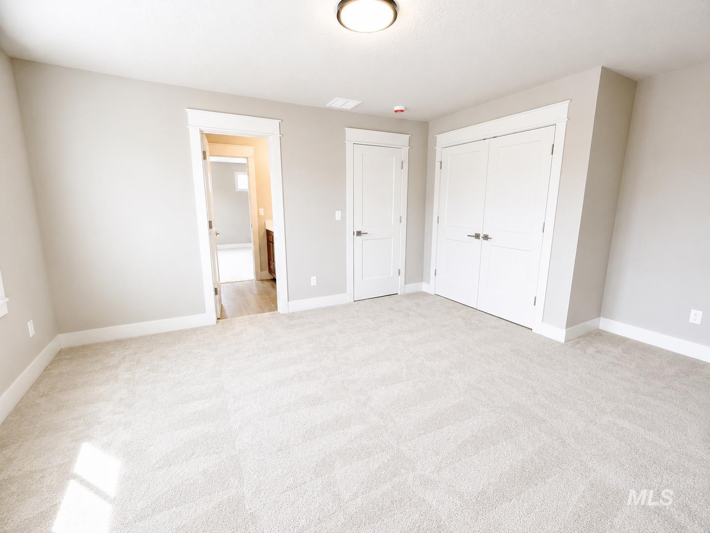 1129 W Recess Way Property Photo 20