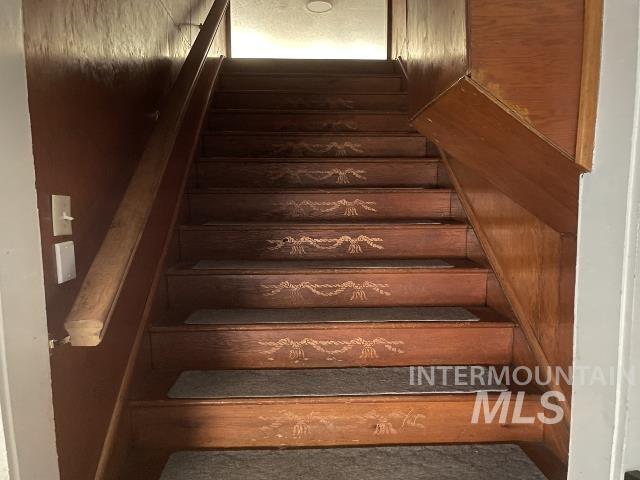 931 W 3rd St Property Photo 16