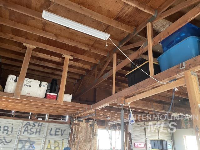 931 W 3rd St Property Photo 25