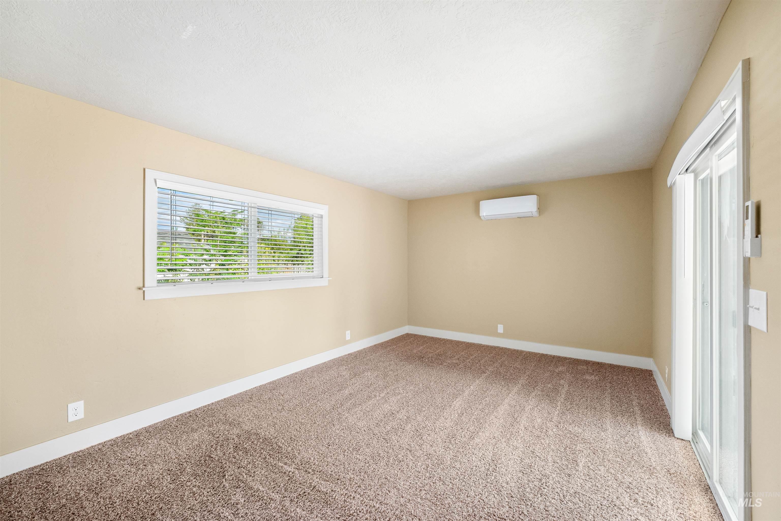 720 18th Ave S Property Photo 17