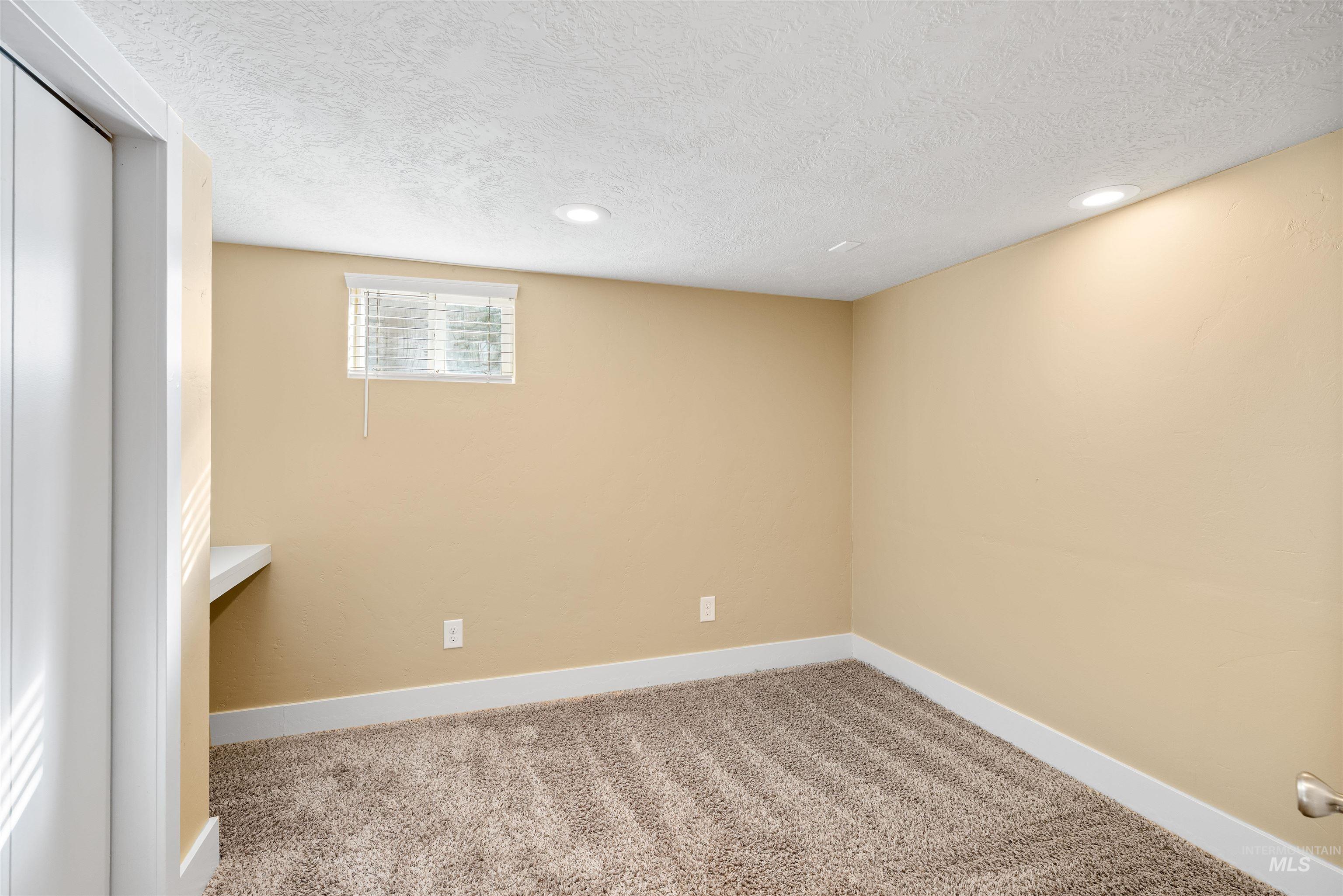 720 18th Ave S Property Photo 25