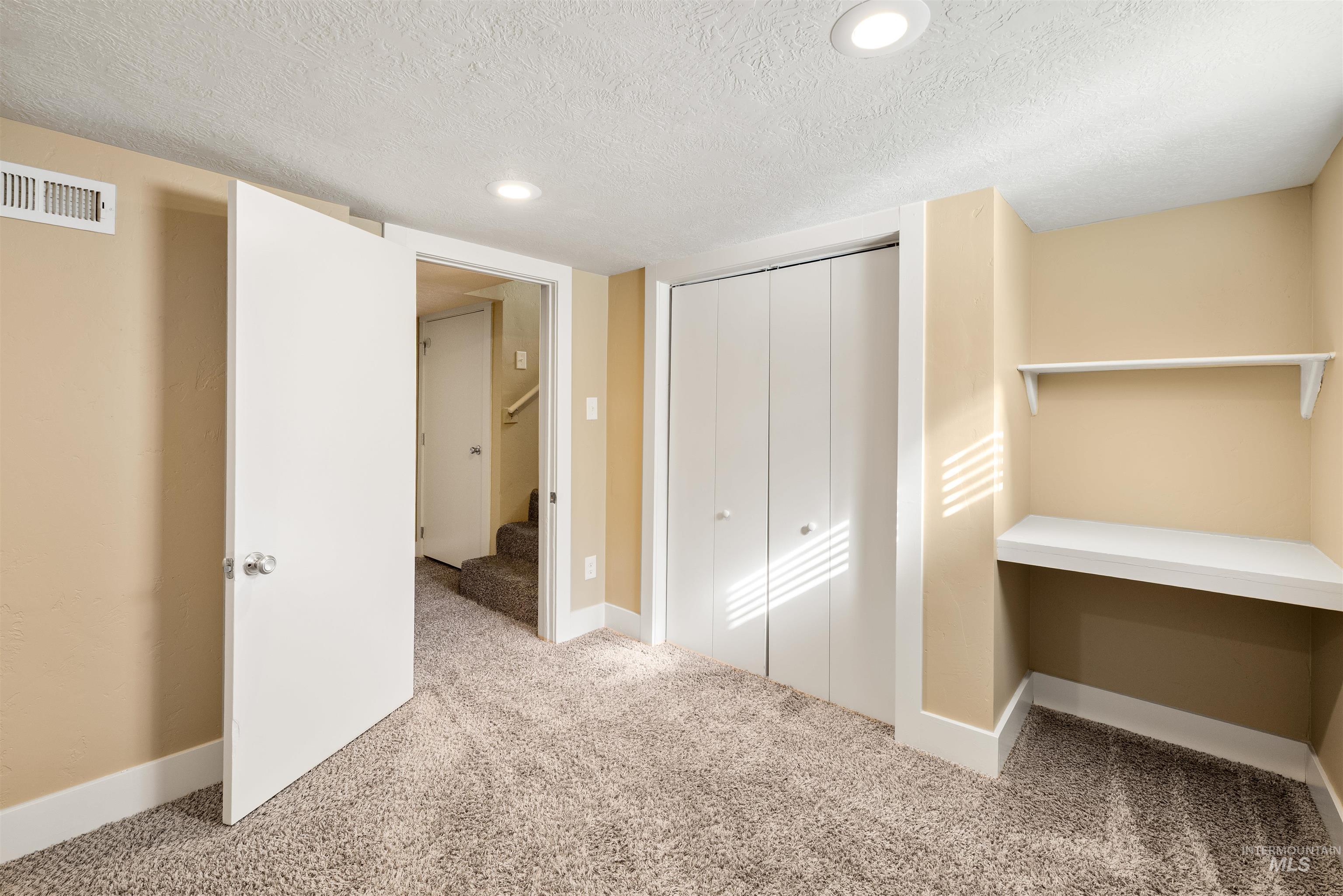 720 18th Ave S Property Photo 26