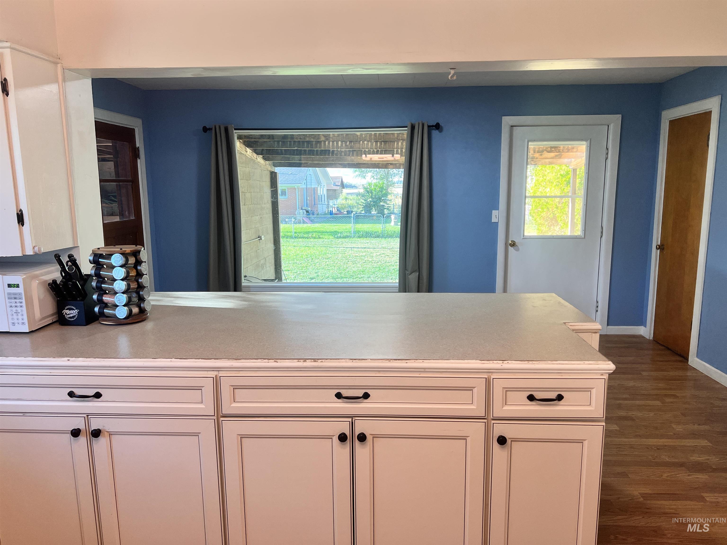 23705 Highway 30 Property Photo 12