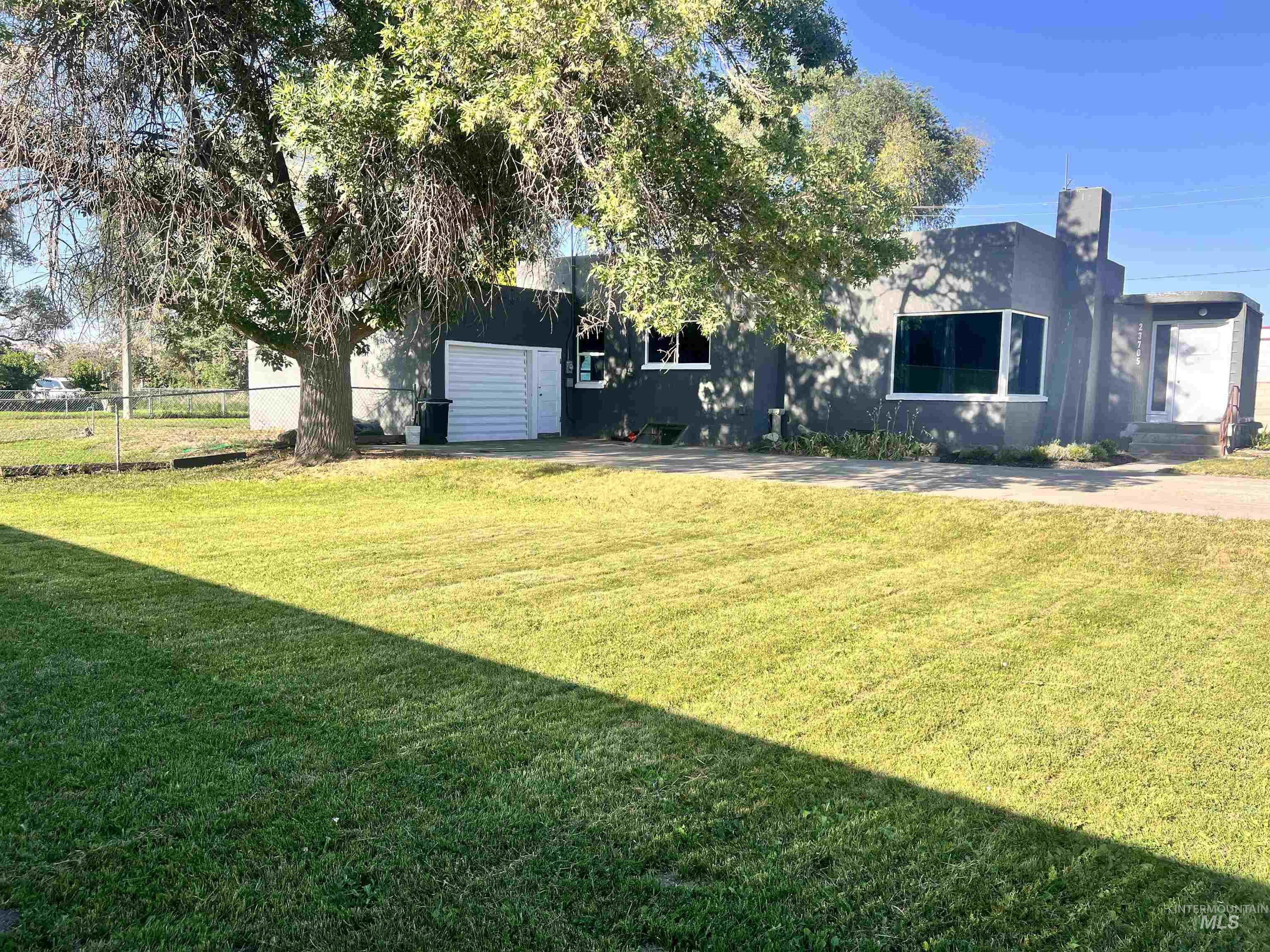 23705 Highway 30 Property Photo 28