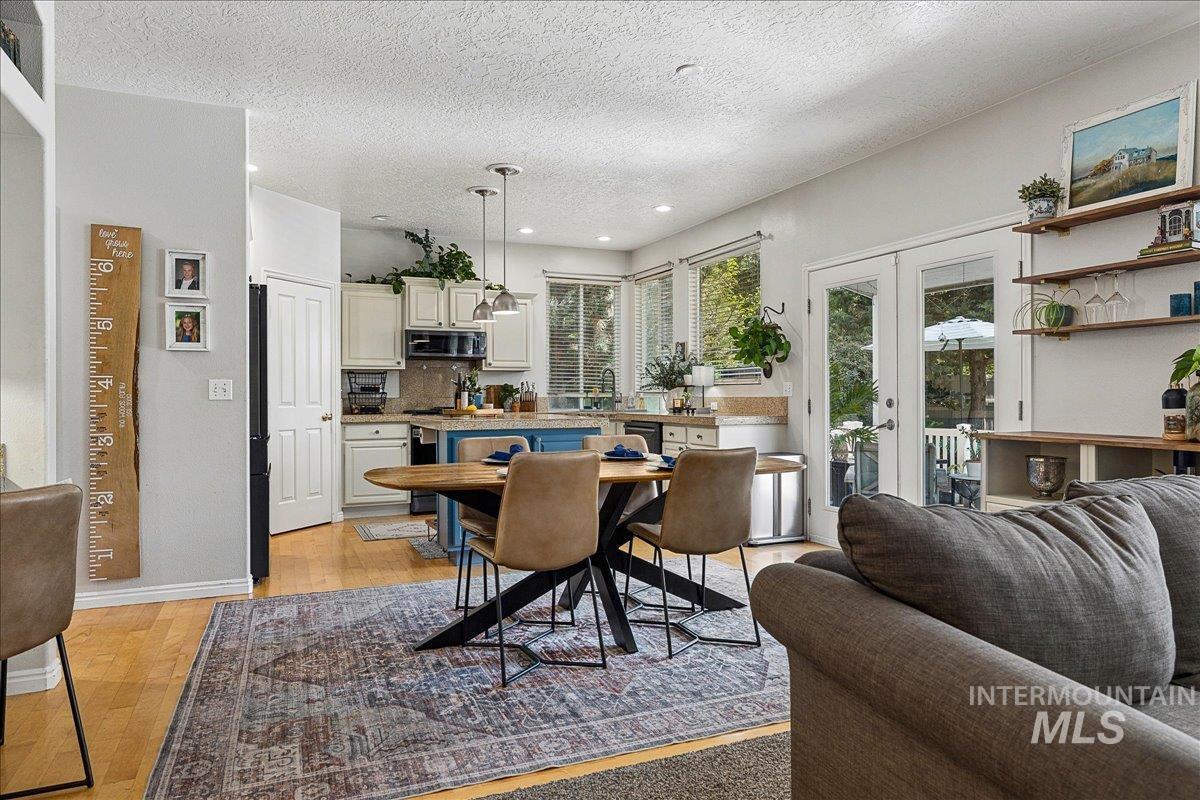 13607 W Annabrook Dr Property Photo 17