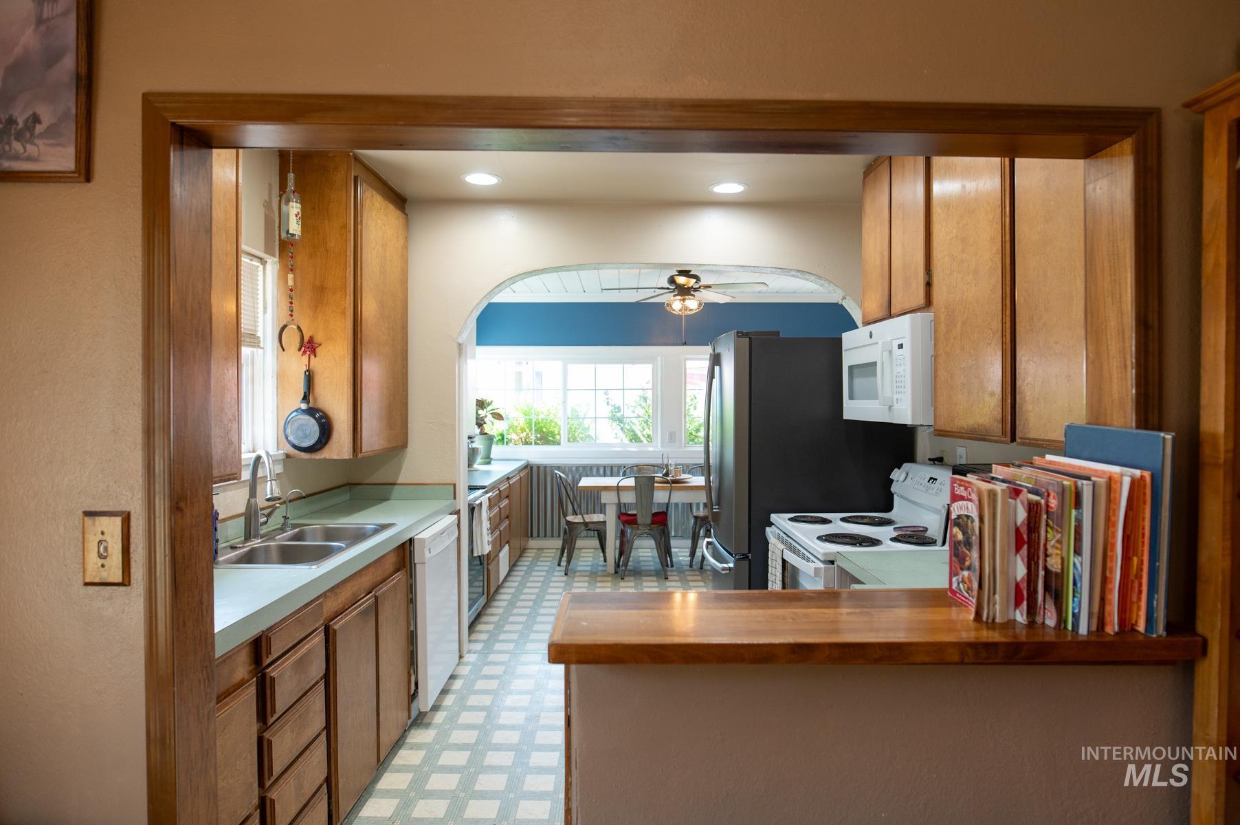 601 W Idaho St. Property Photo 13