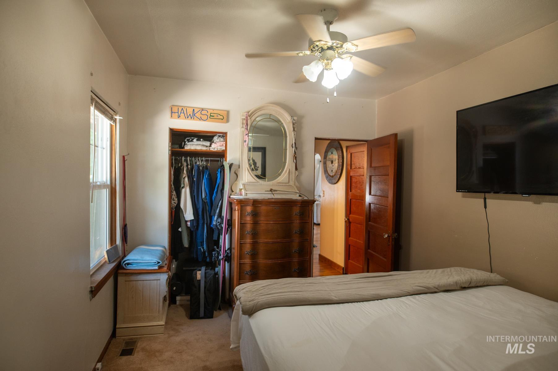 601 W Idaho St. Property Photo 28